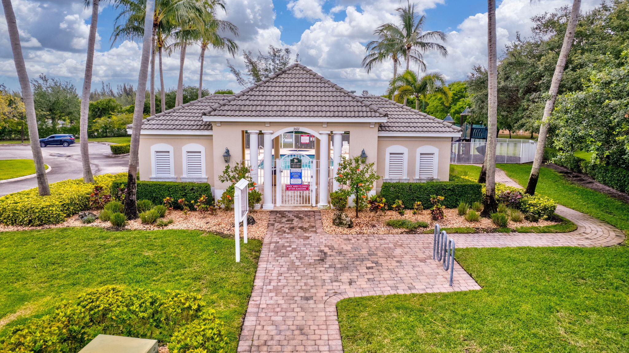 3620 Hamilton, West Palm Beach FL 33411