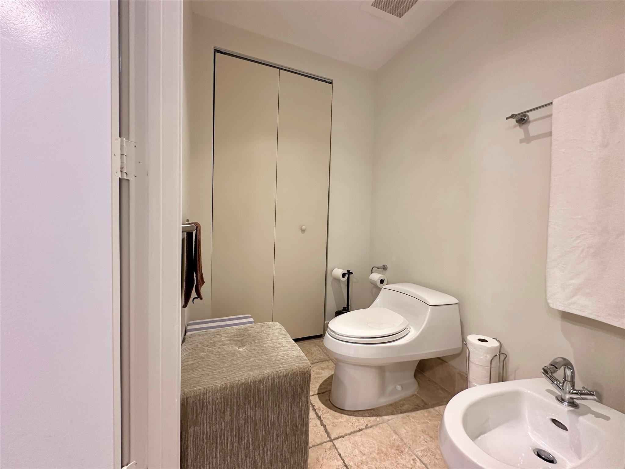 18201 Collins #1901, Sunny Isles Beach FL 33160