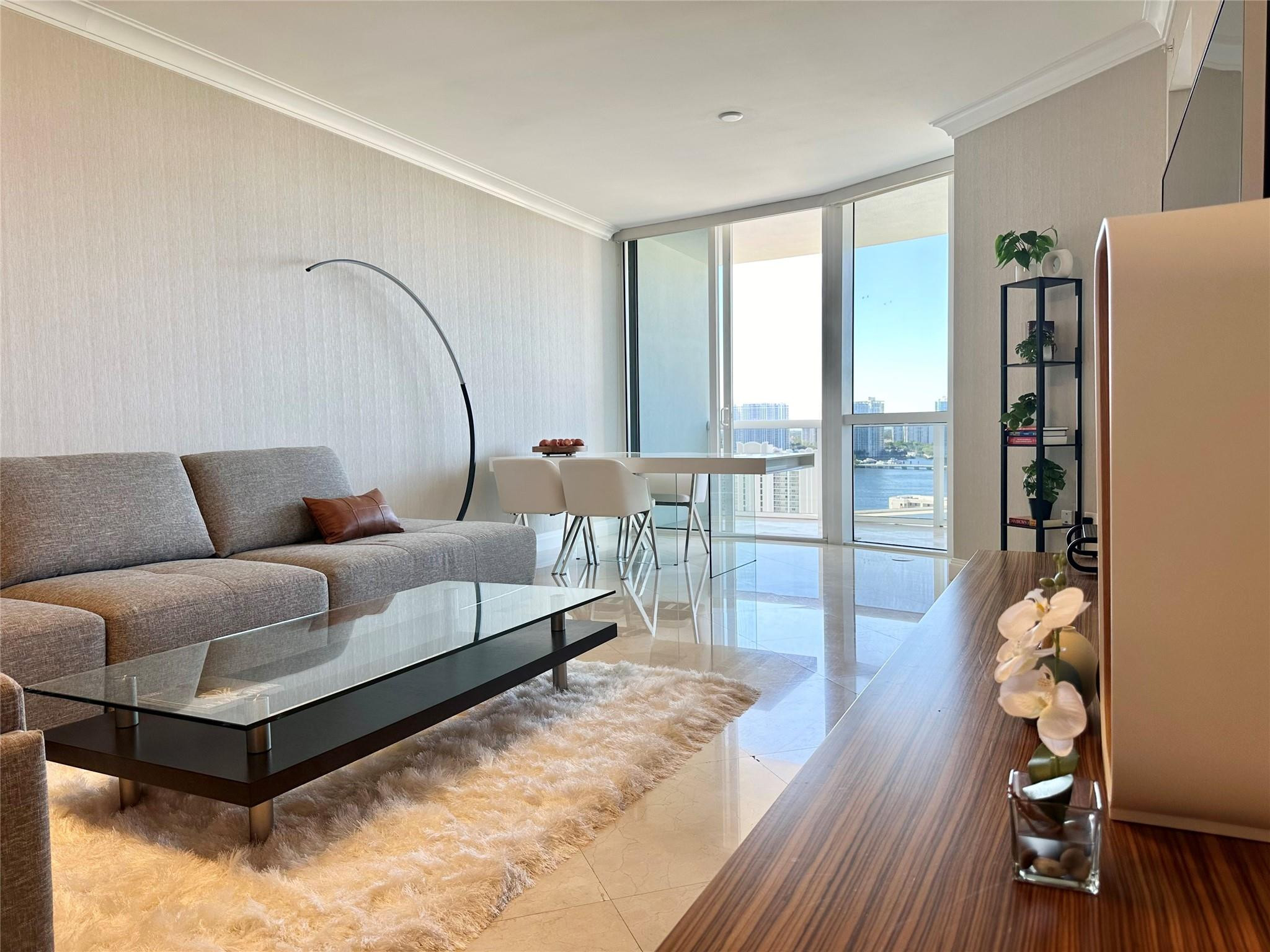 18201 Collins #1901, Sunny Isles Beach FL 33160
