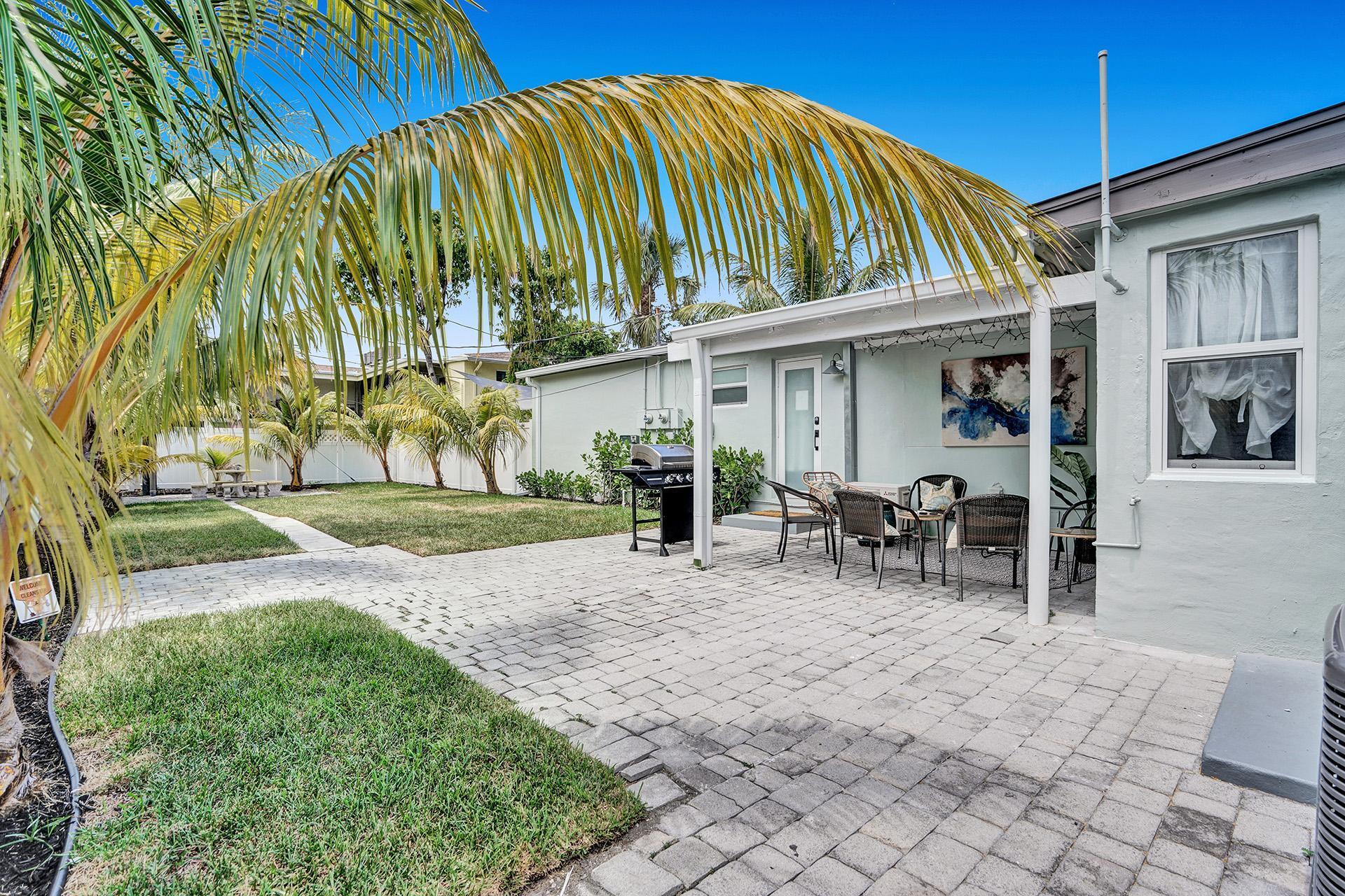1969 NE 5th #1-2, Deerfield Beach FL 33441