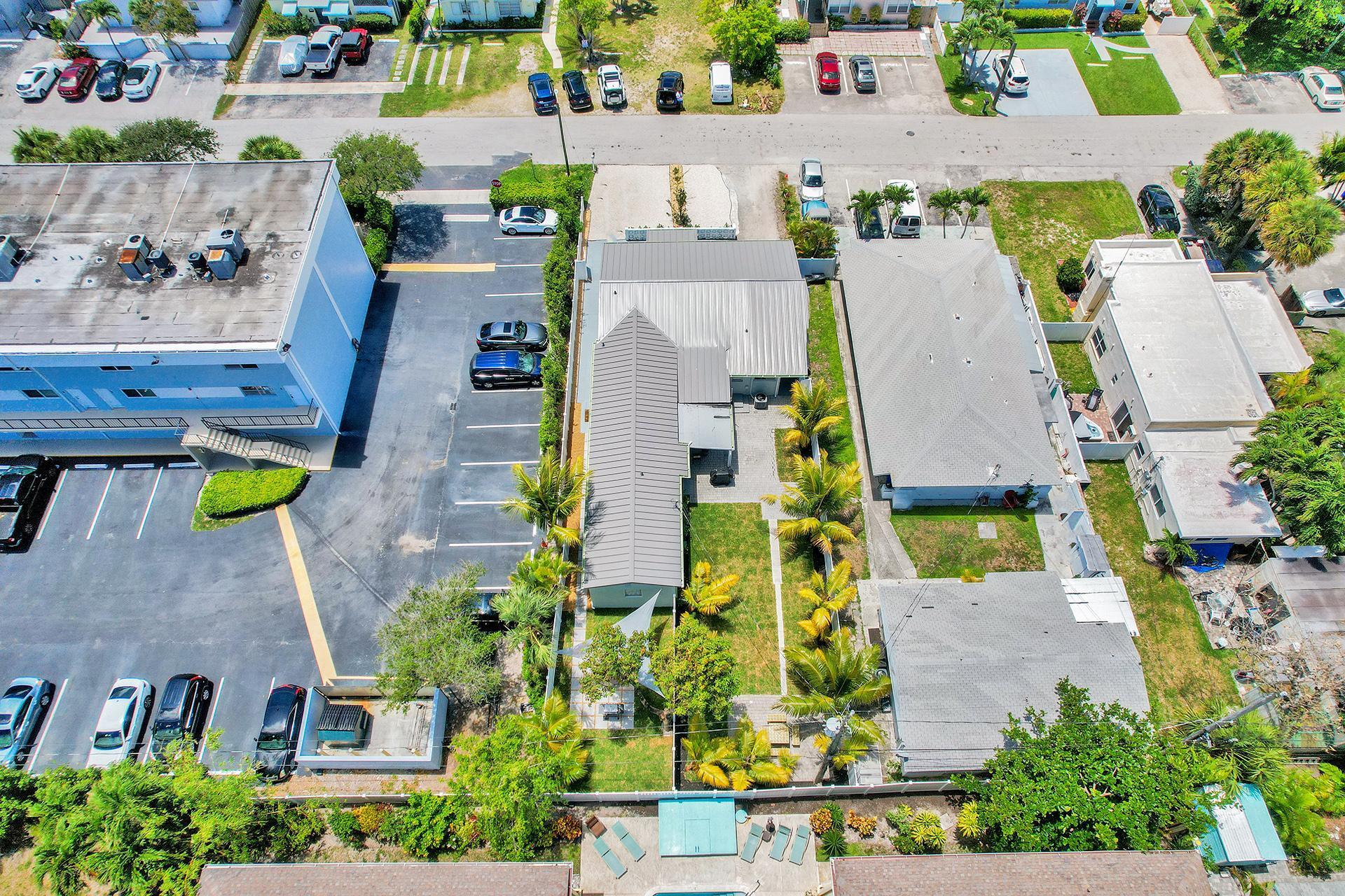 1969 NE 5th #1-2, Deerfield Beach FL 33441