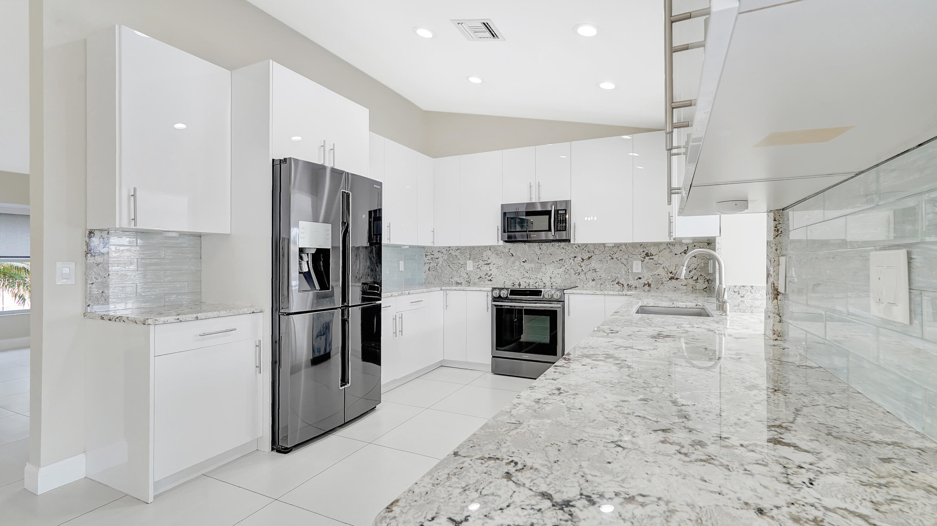 1412 NE 53rd, Fort Lauderdale FL 33334