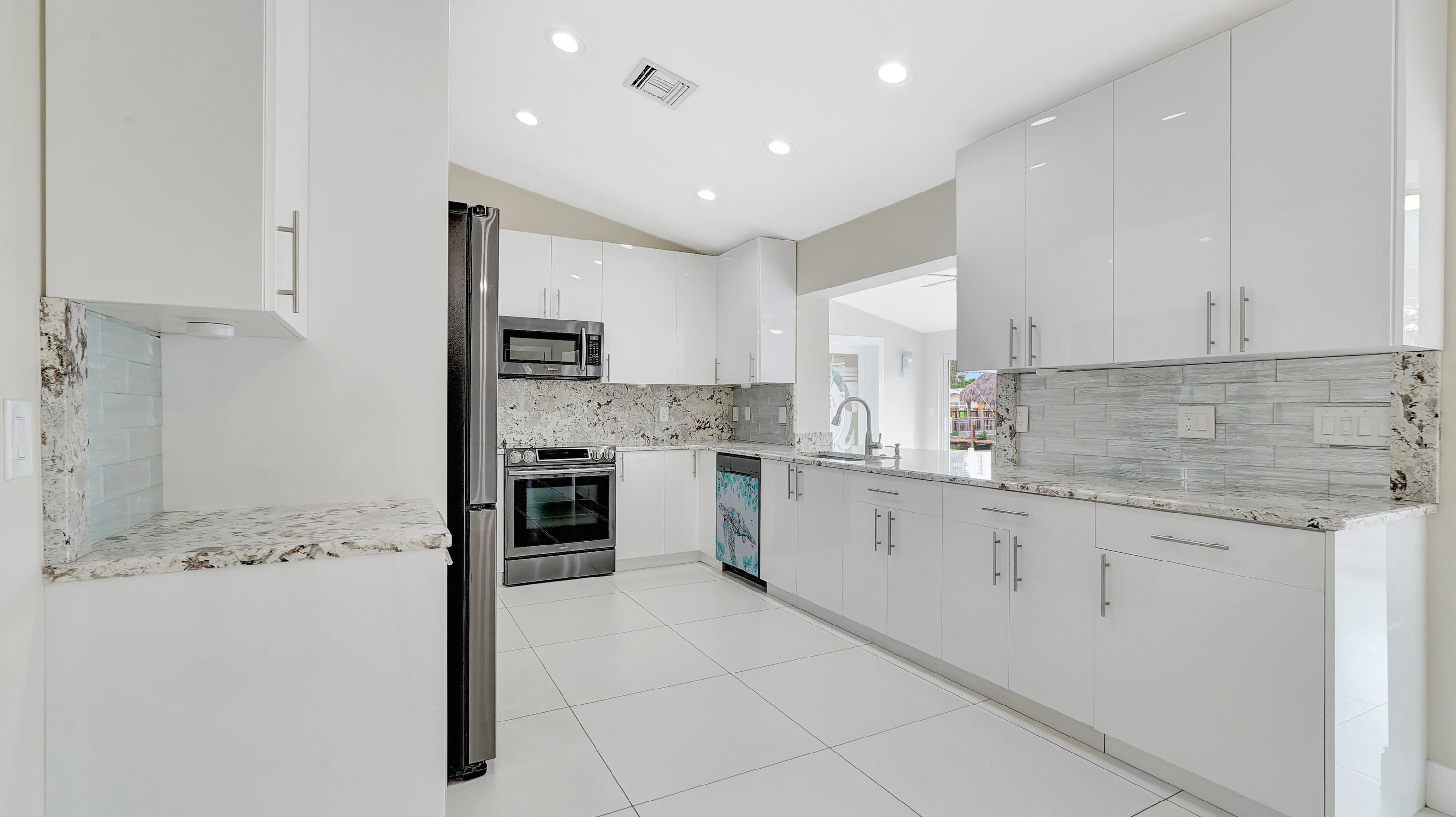 1412 NE 53rd, Fort Lauderdale FL 33334
