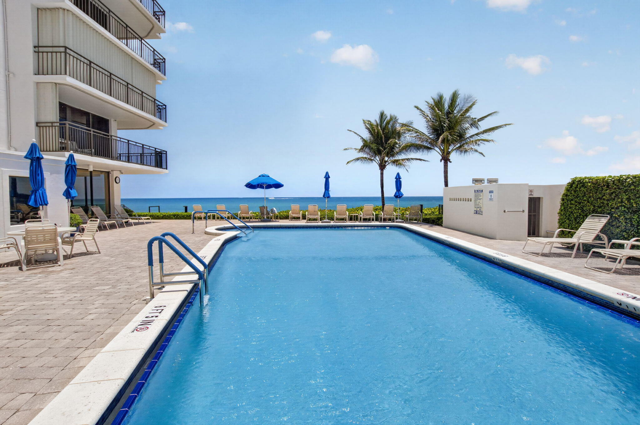 3009 S Ocean #902, Highland Beach FL 33487