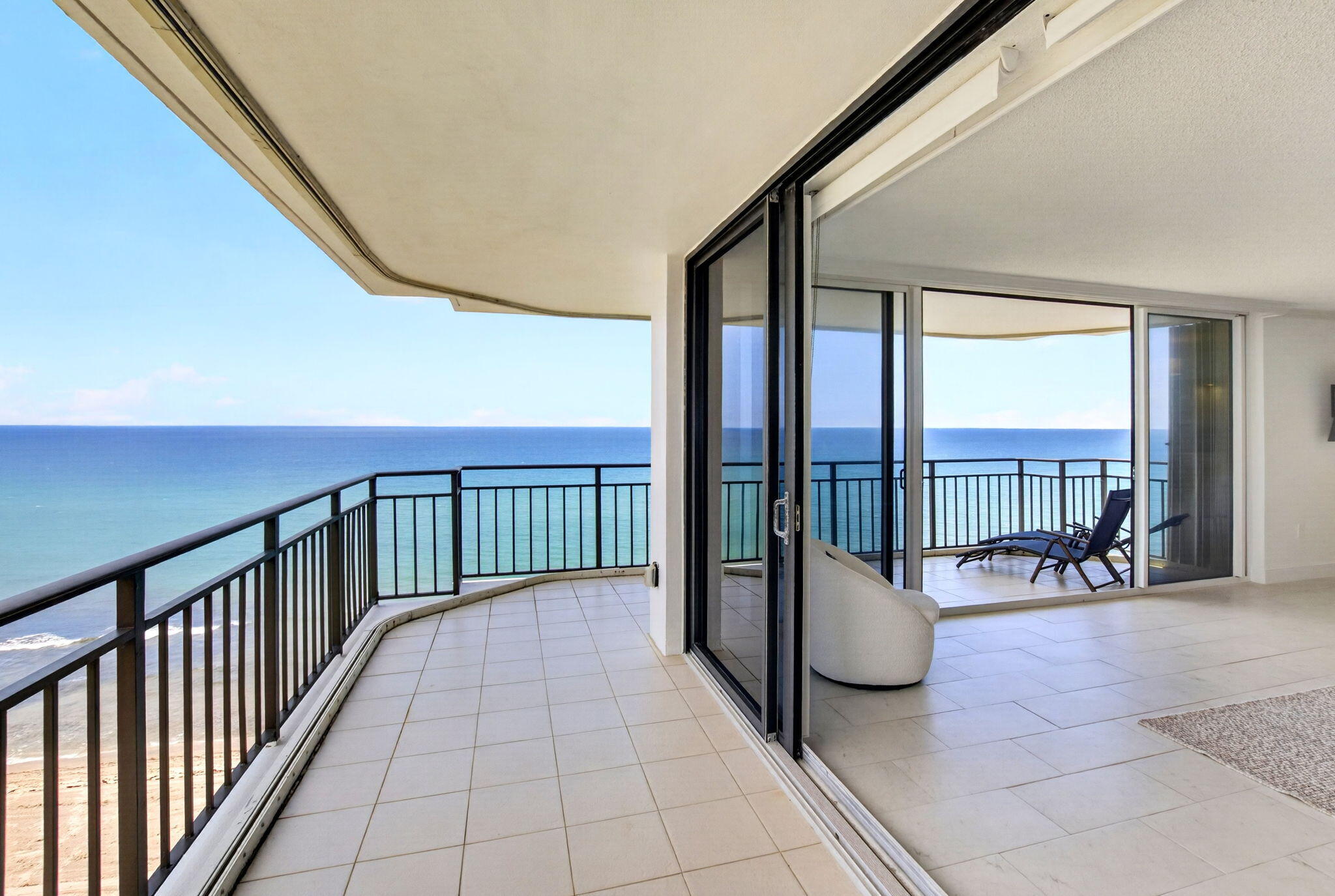 3009 S Ocean #902, Highland Beach FL 33487