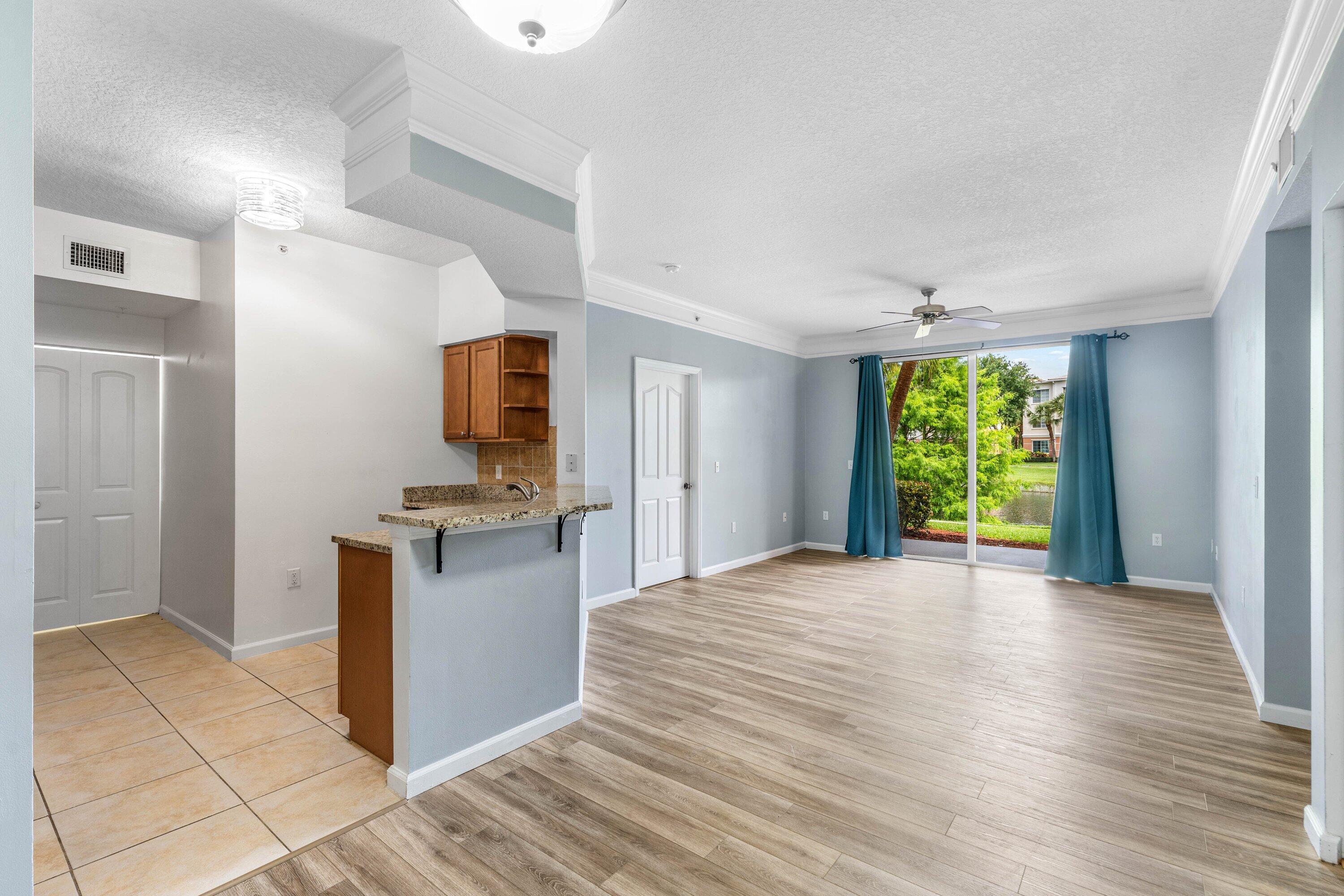 10106 W Myrtlewood Cir, Palm Beach Gardens FL 33418