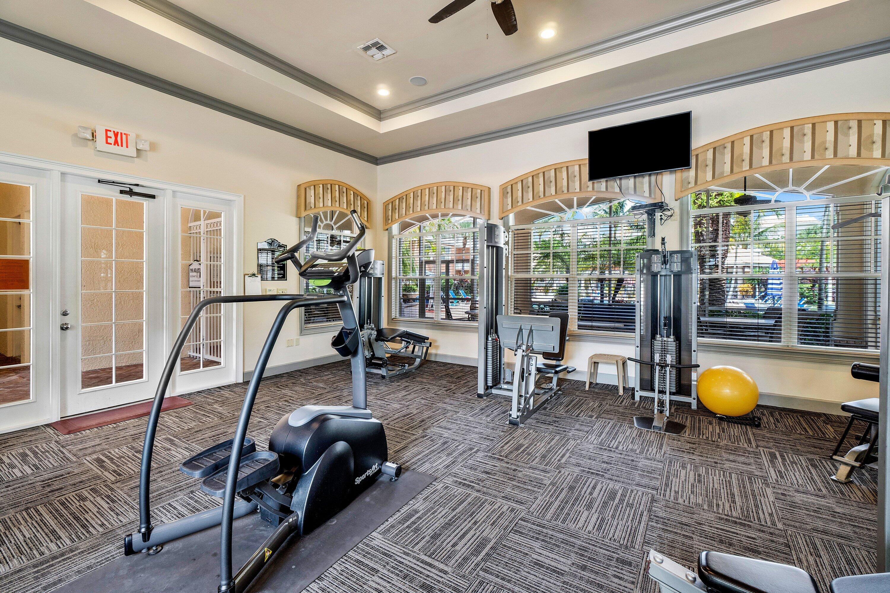 10106 W Myrtlewood Cir, Palm Beach Gardens FL 33418