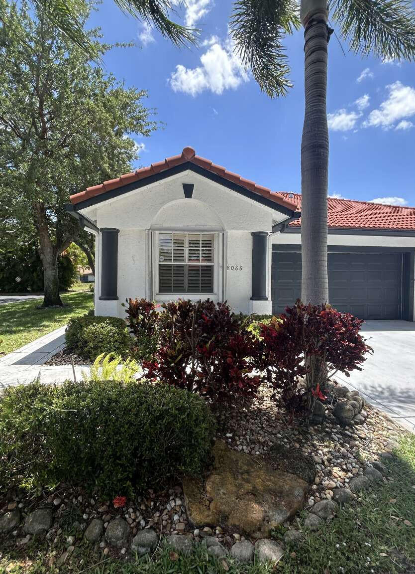 8088 Vía Di Veneto, Boca Raton FL 33496