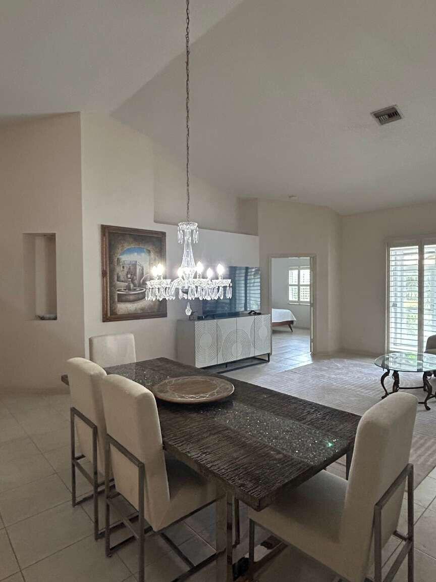 8088 Vía Di Veneto, Boca Raton FL 33496