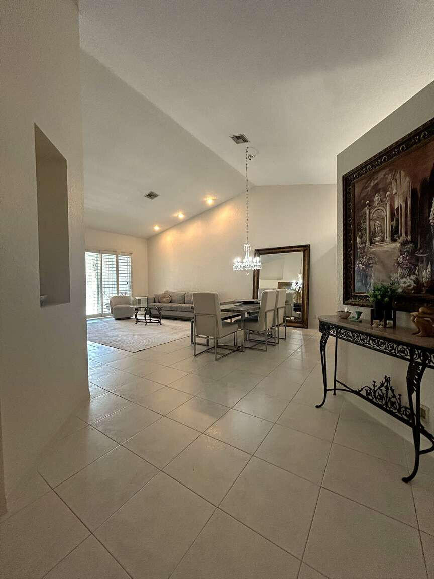 8088 Vía Di Veneto, Boca Raton FL 33496