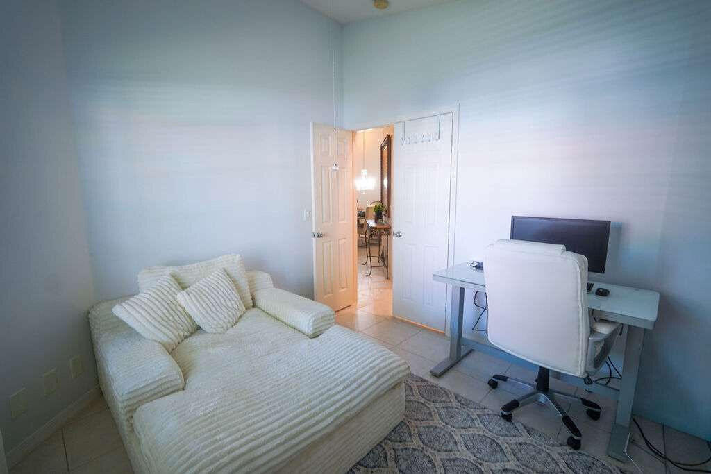 8088 Vía Di Veneto, Boca Raton FL 33496
