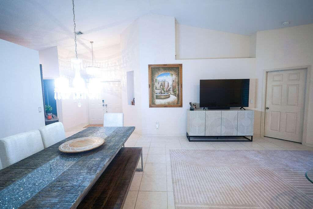 8088 Vía Di Veneto, Boca Raton FL 33496