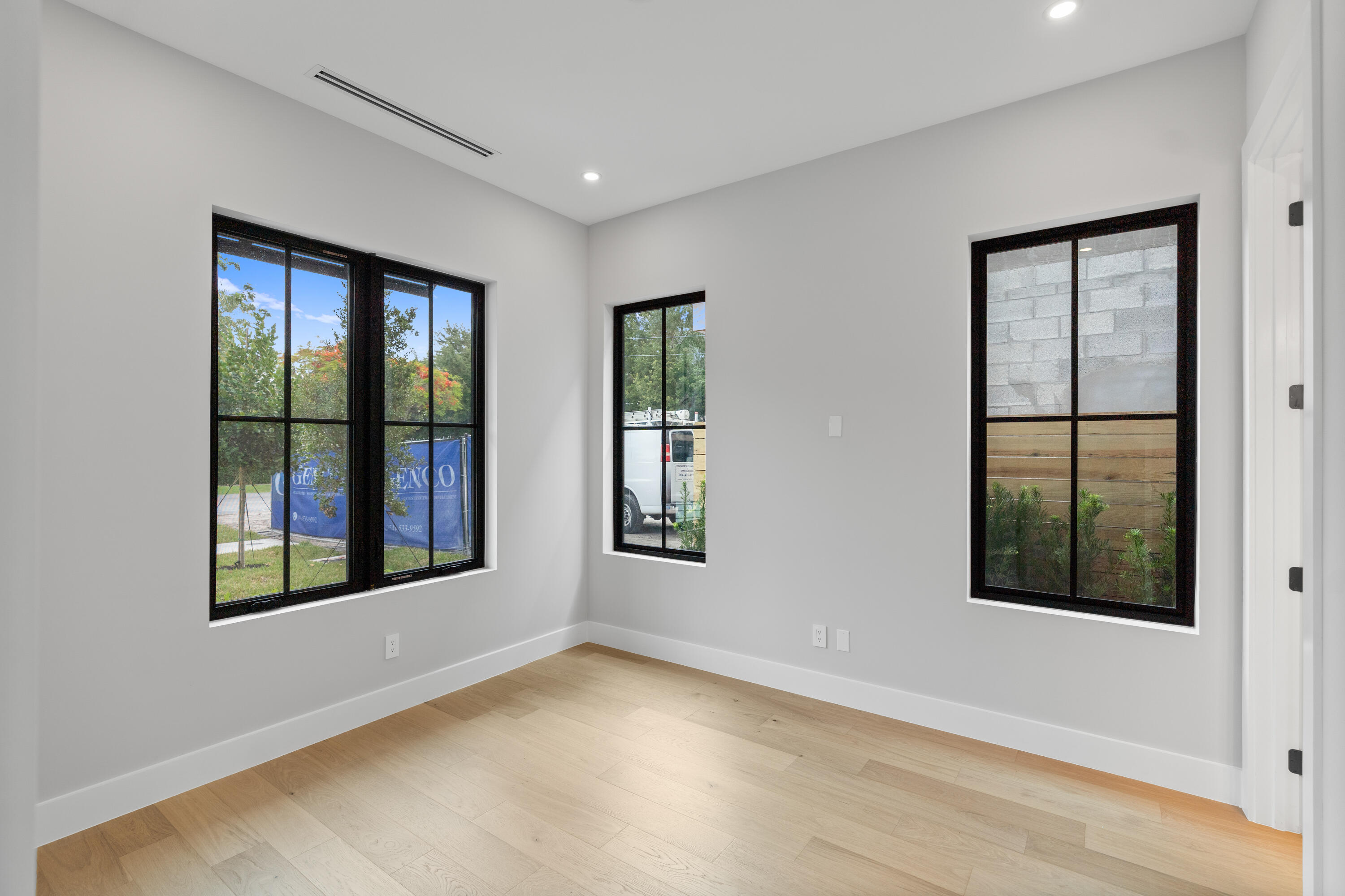 1016 SE 8th, Fort Lauderdale FL 33316