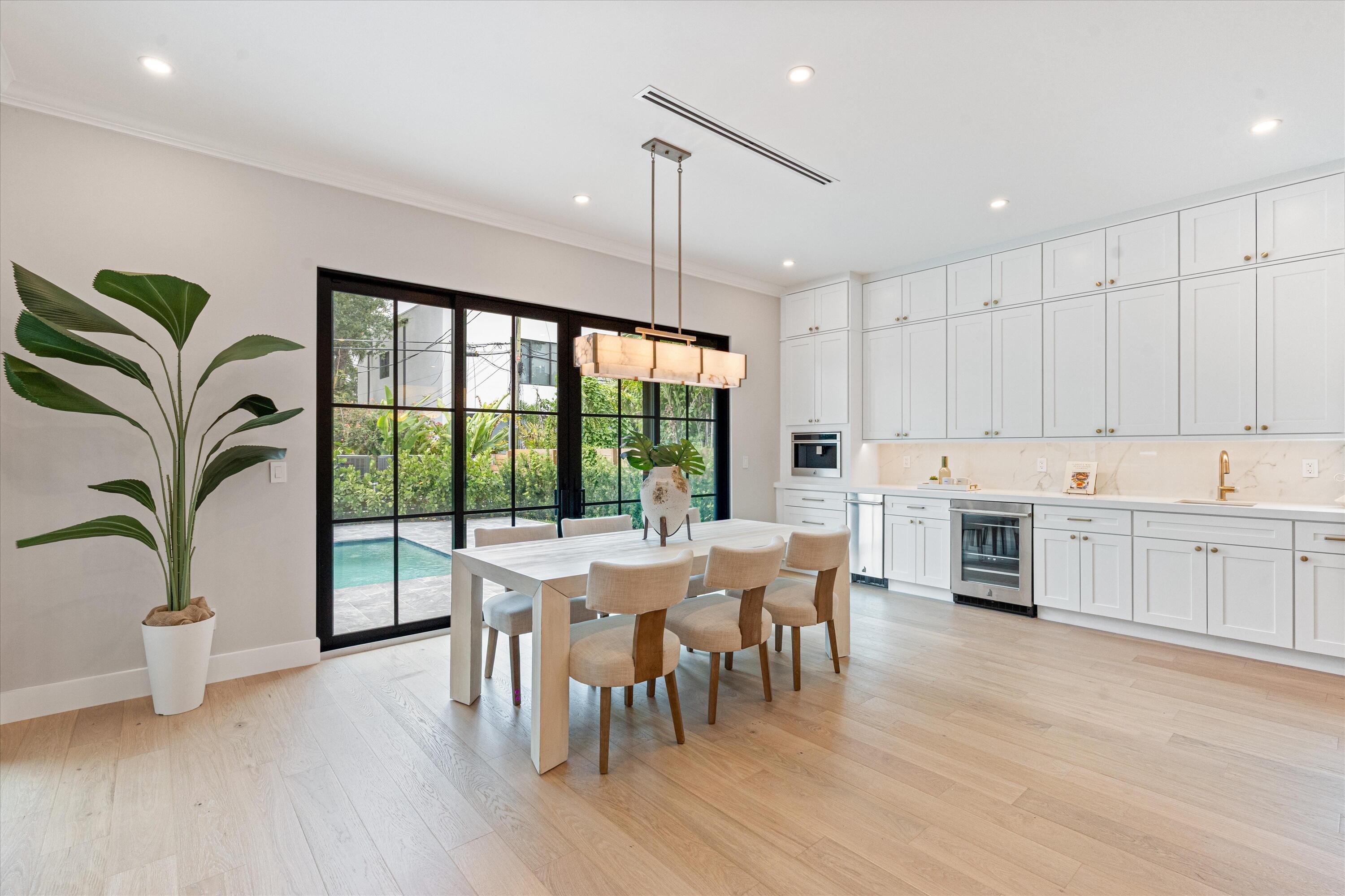 1016 SE 8th, Fort Lauderdale FL 33316