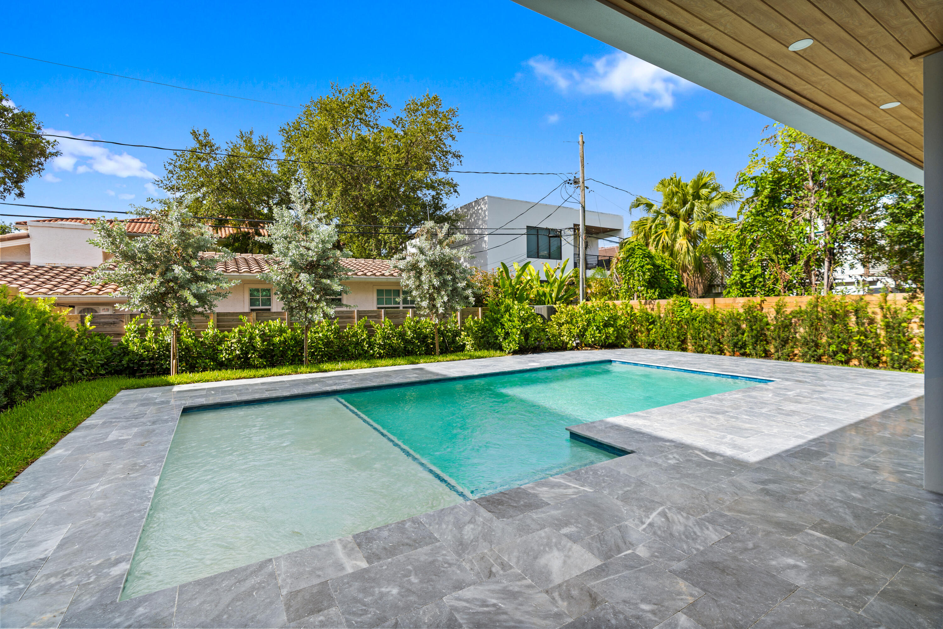 1016 SE 8th, Fort Lauderdale FL 33316