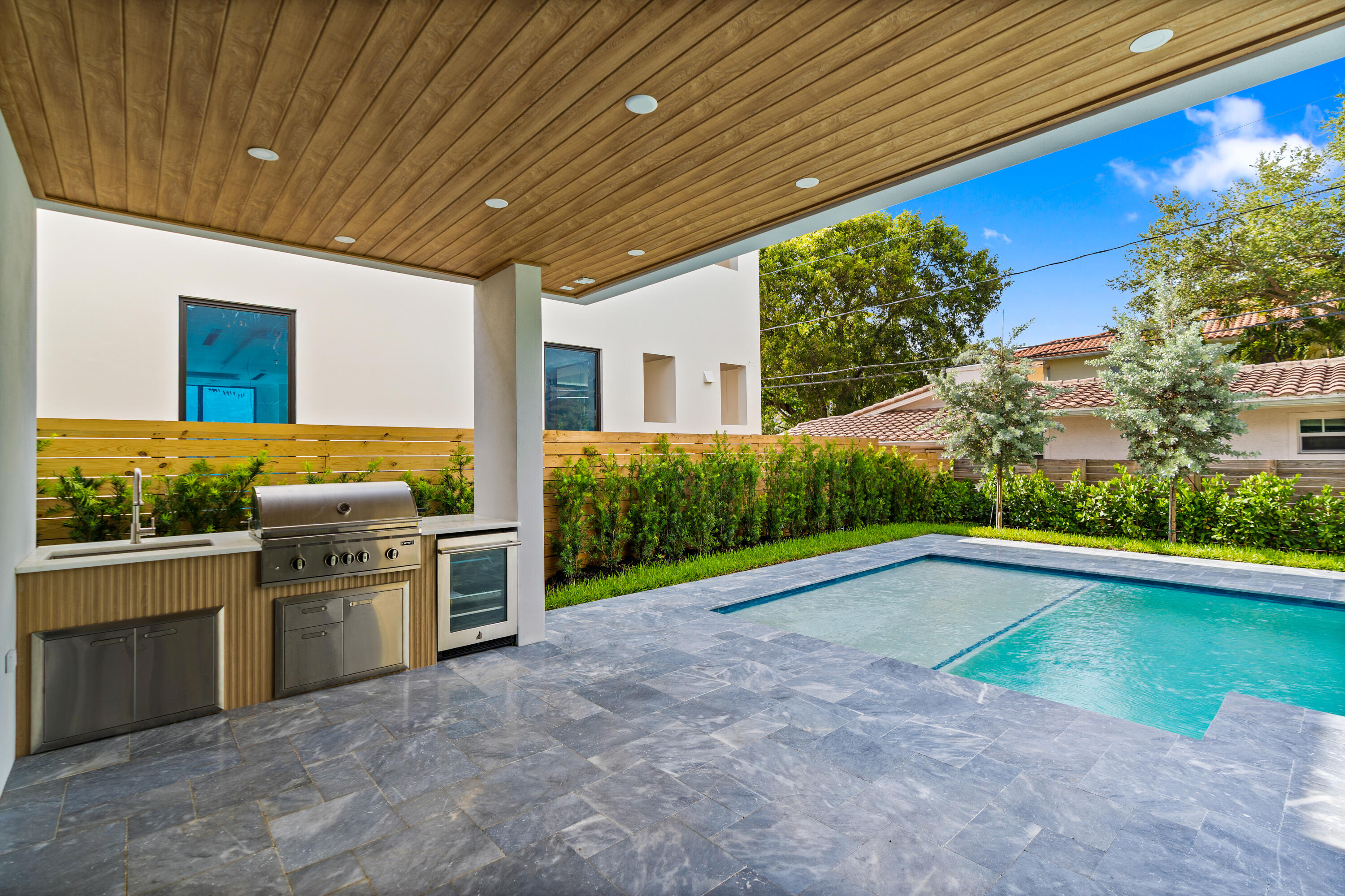 1016 SE 8th, Fort Lauderdale FL 33316