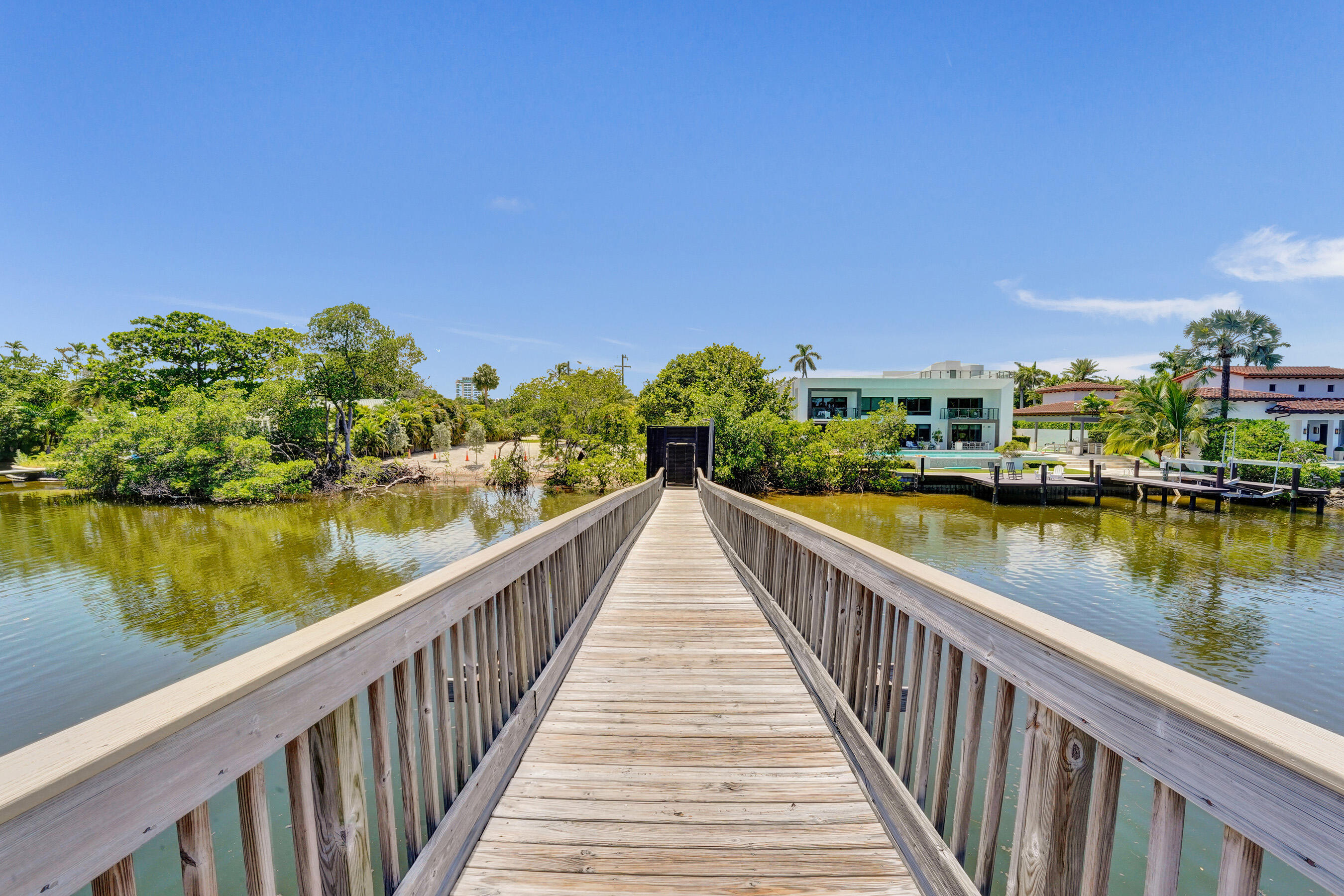 1212 E Lake, Fort Lauderdale FL 33316