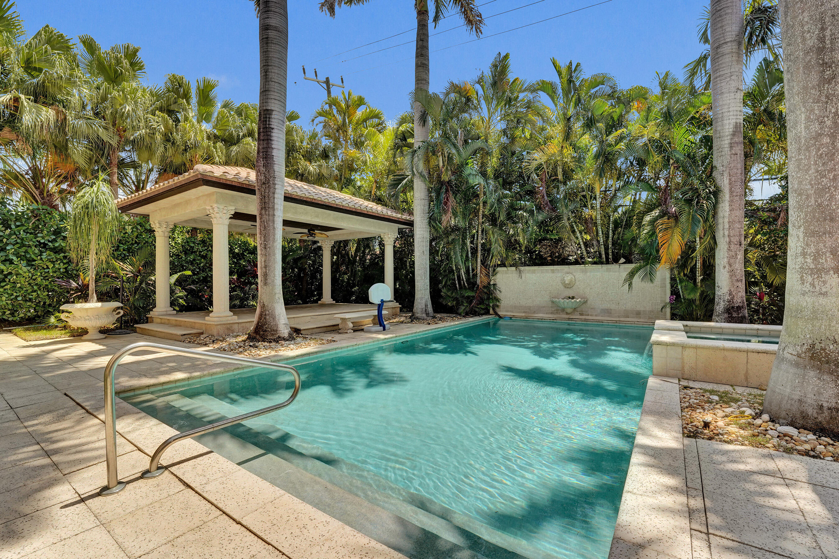 1212 E Lake, Fort Lauderdale FL 33316