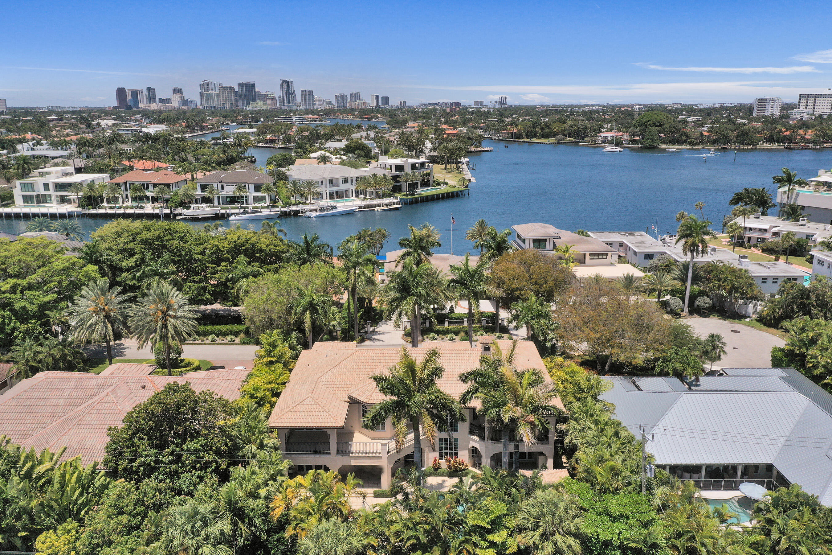 1212 E Lake, Fort Lauderdale FL 33316