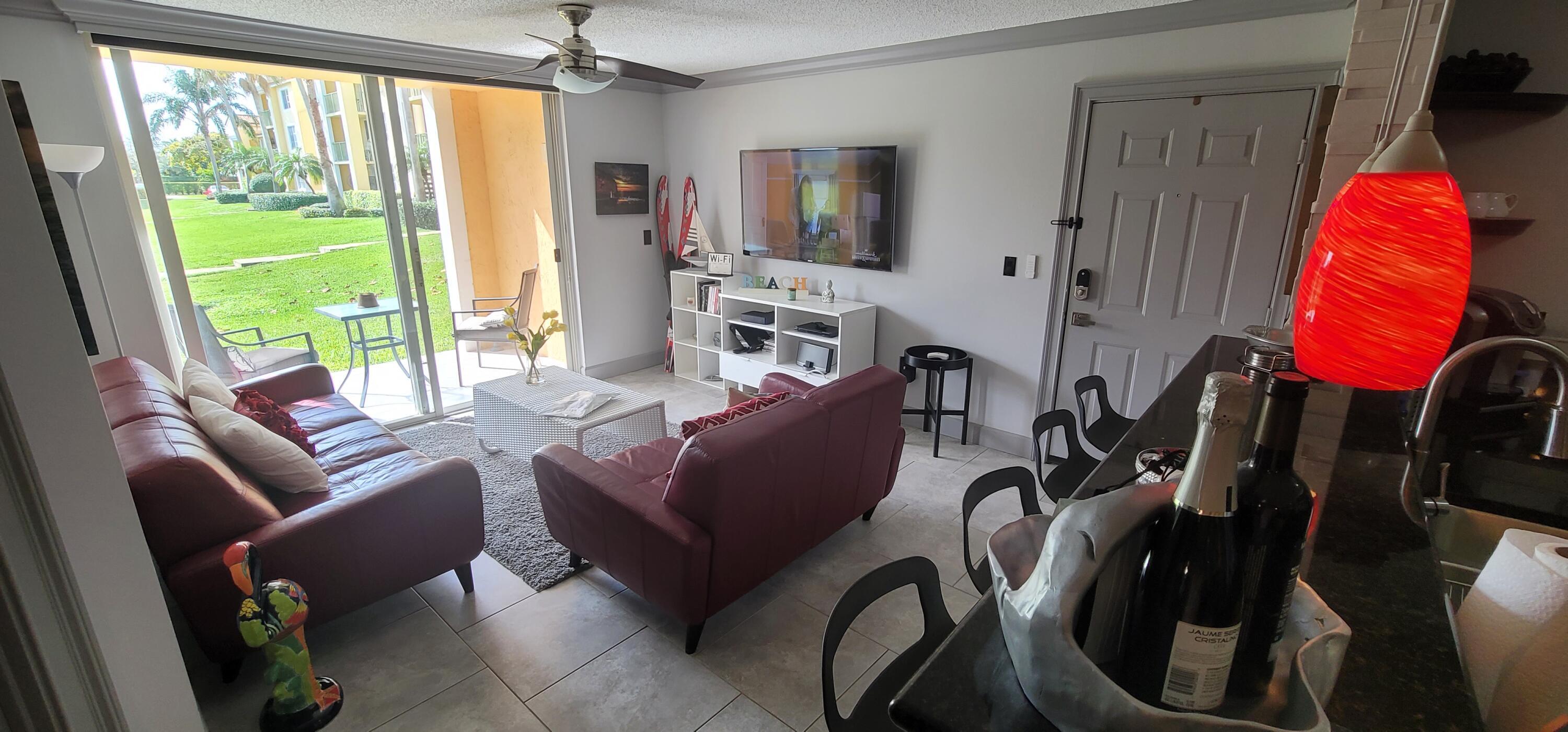 145 Yacht Club #112, Hypoluxo FL 33462