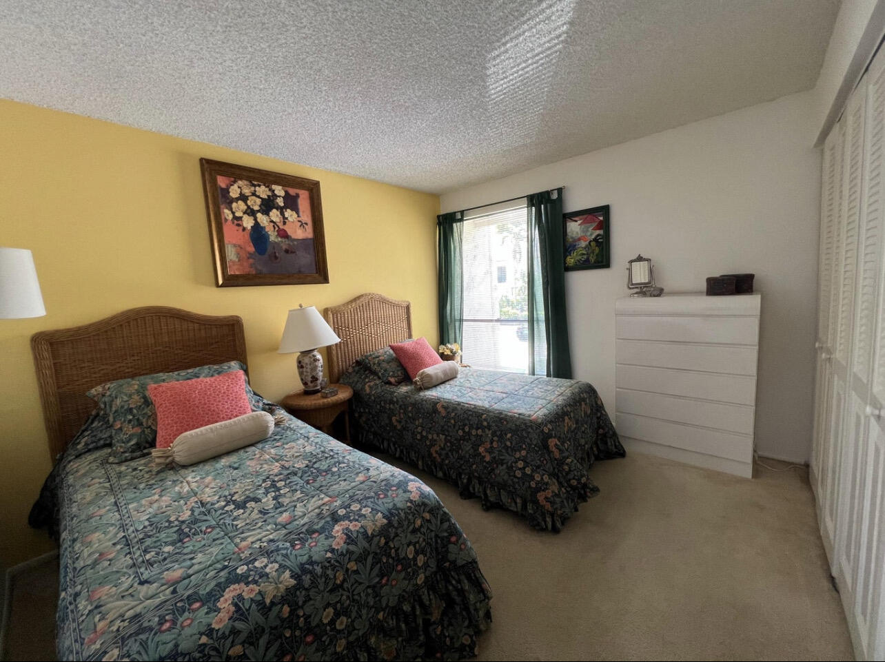 1002 Bridgewood #1002, Boca Raton FL 33434