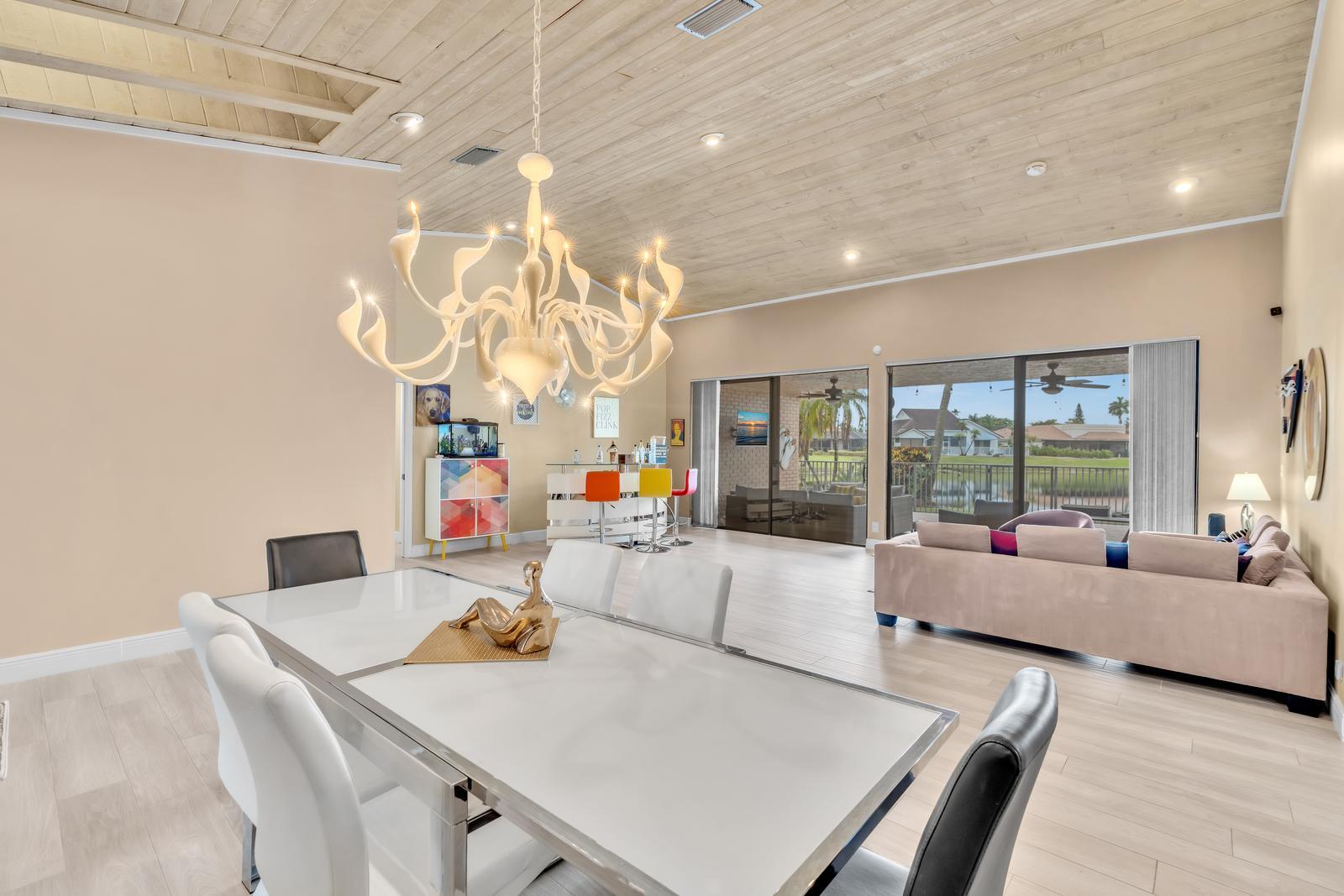 7640 NW 87th, Tamarac FL 33321