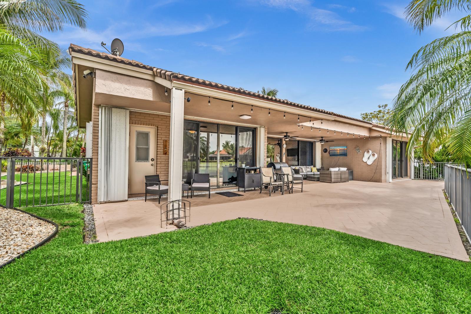7640 NW 87th, Tamarac FL 33321
