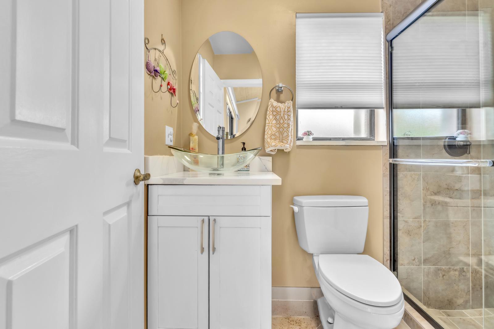 7640 NW 87th, Tamarac FL 33321