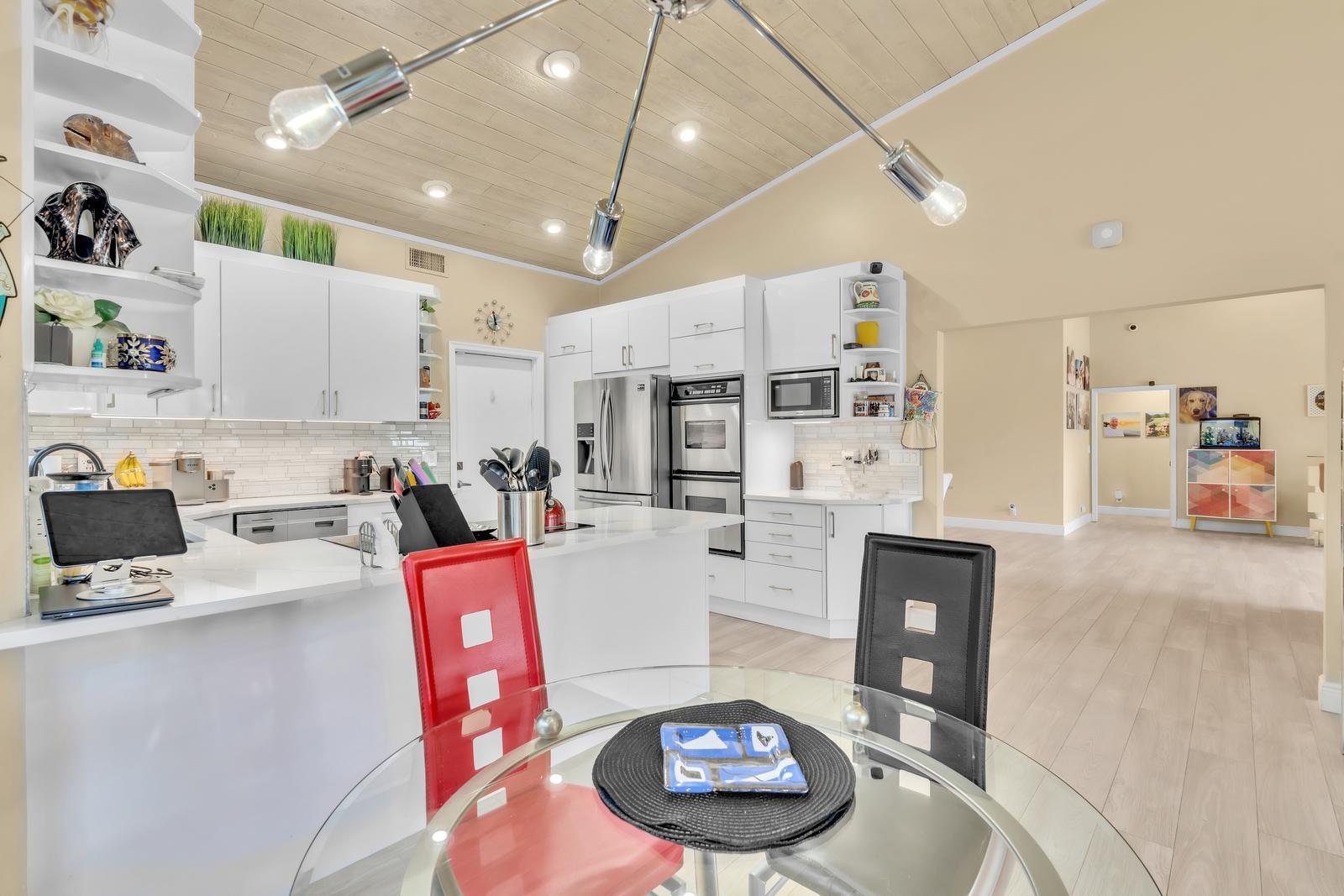 7640 NW 87th, Tamarac FL 33321