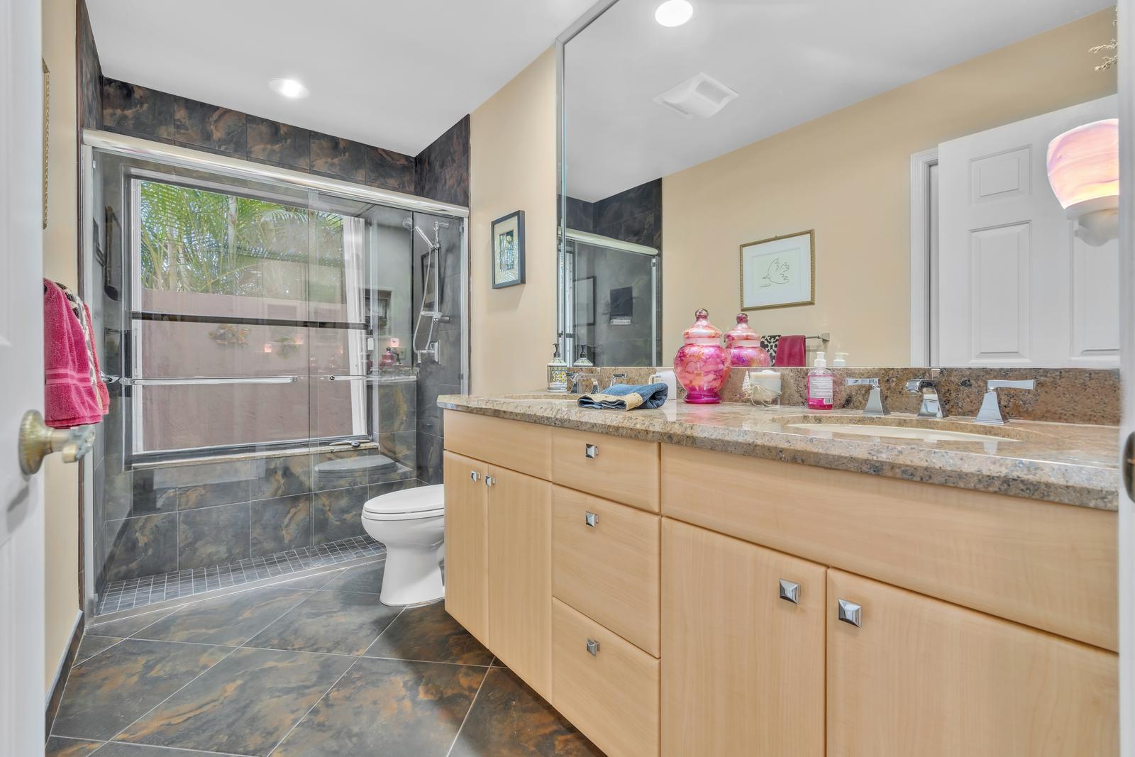 7640 NW 87th, Tamarac FL 33321