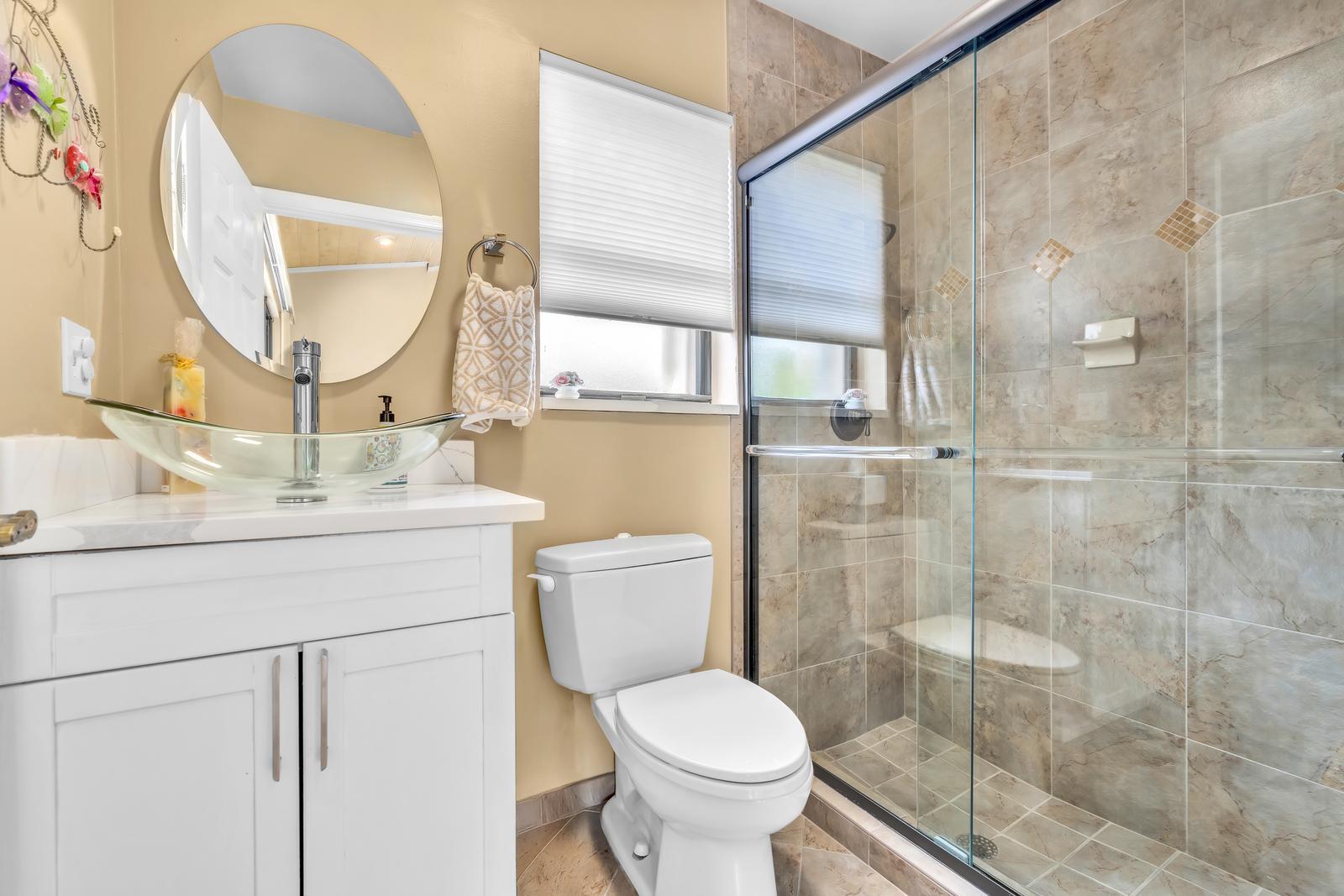 7640 NW 87th, Tamarac FL 33321