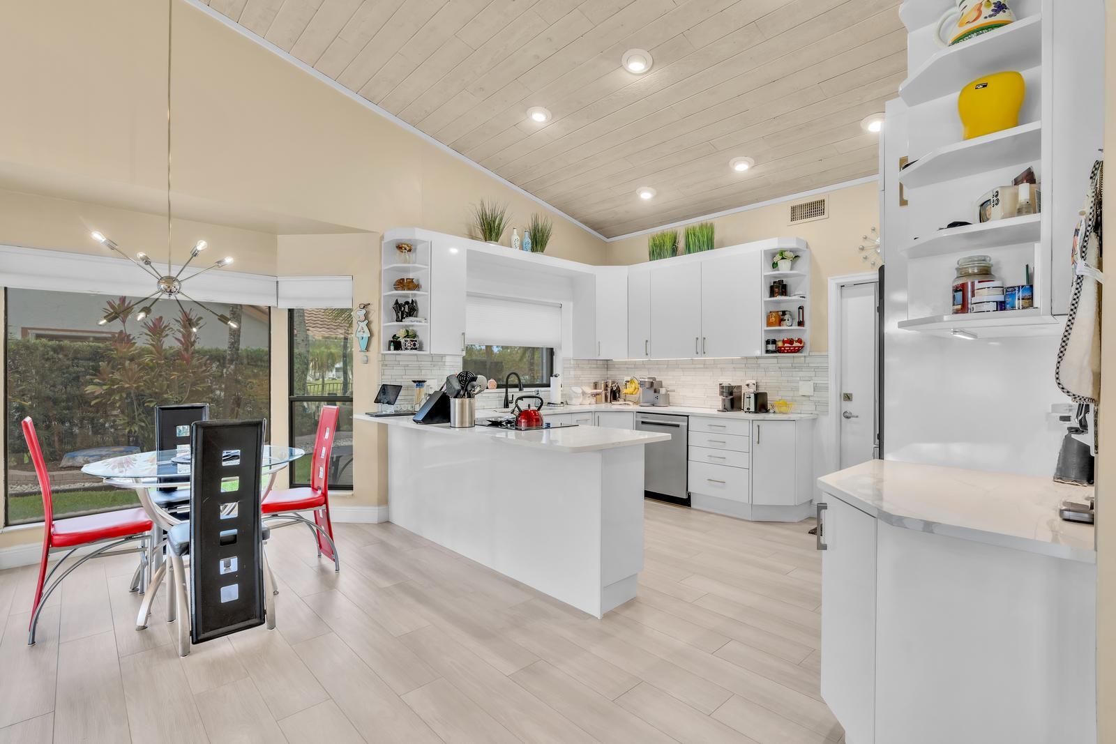 7640 NW 87th, Tamarac FL 33321