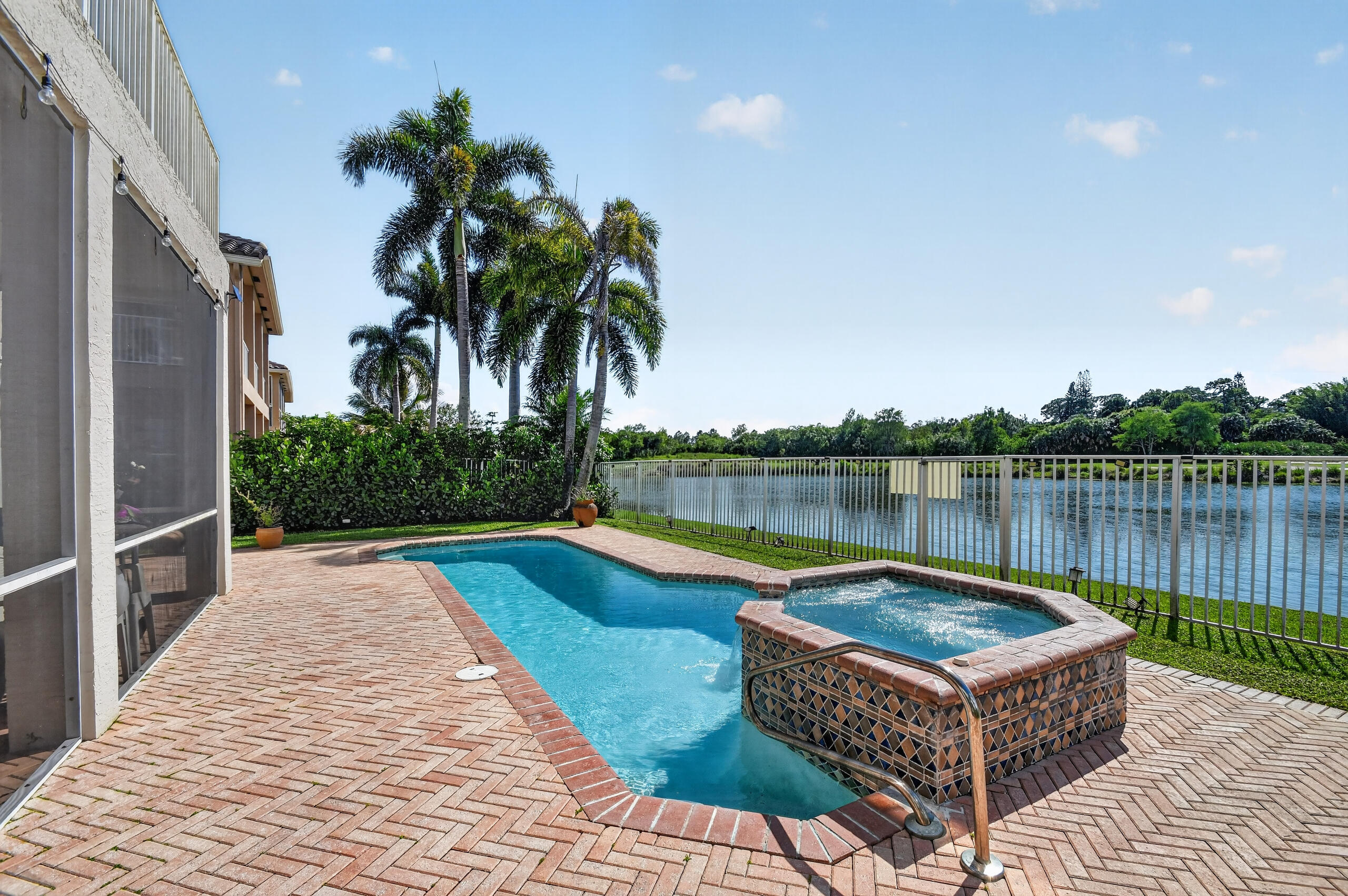 2214 Ridgewood, Royal Palm Beach FL 33411