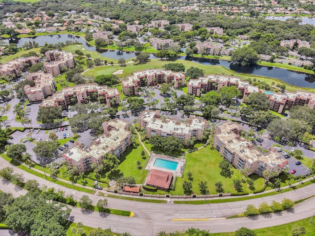 1831 Sabal Palm #202, Davie FL 33324