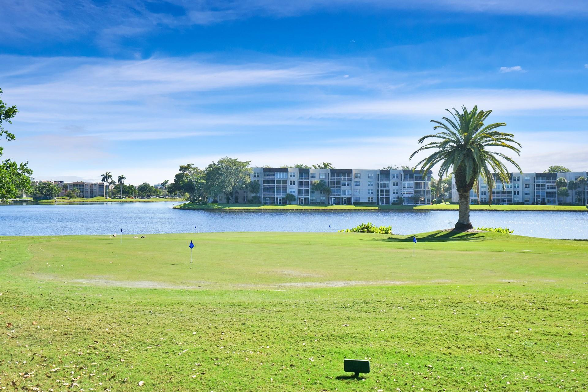 1831 Sabal Palm #202, Davie FL 33324