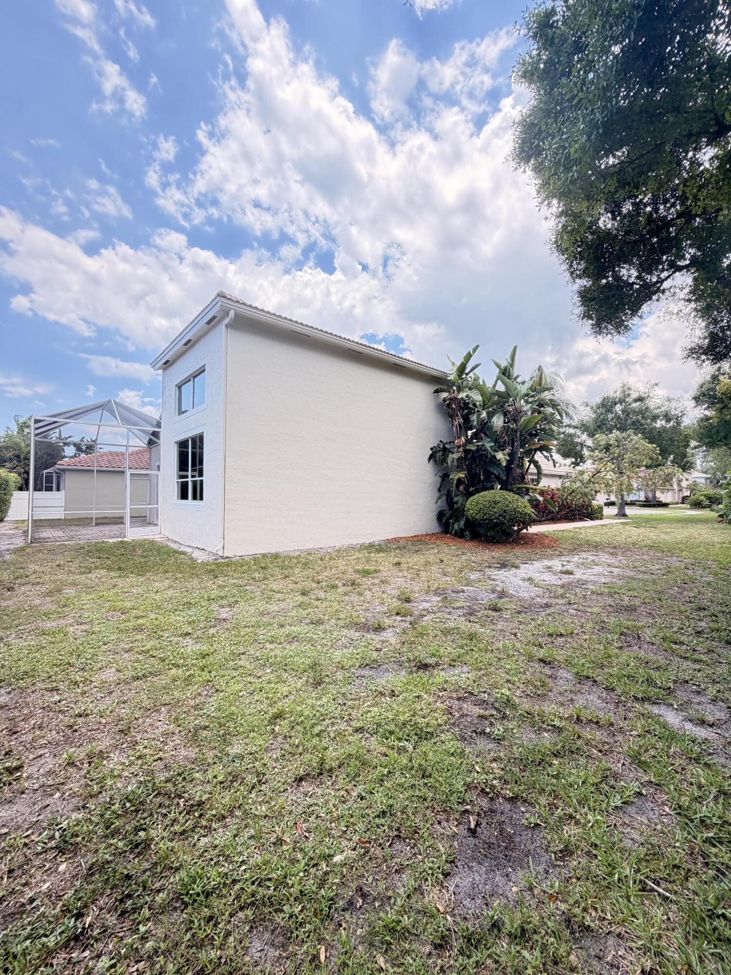 23426 Alzira, Boca Raton FL 33433