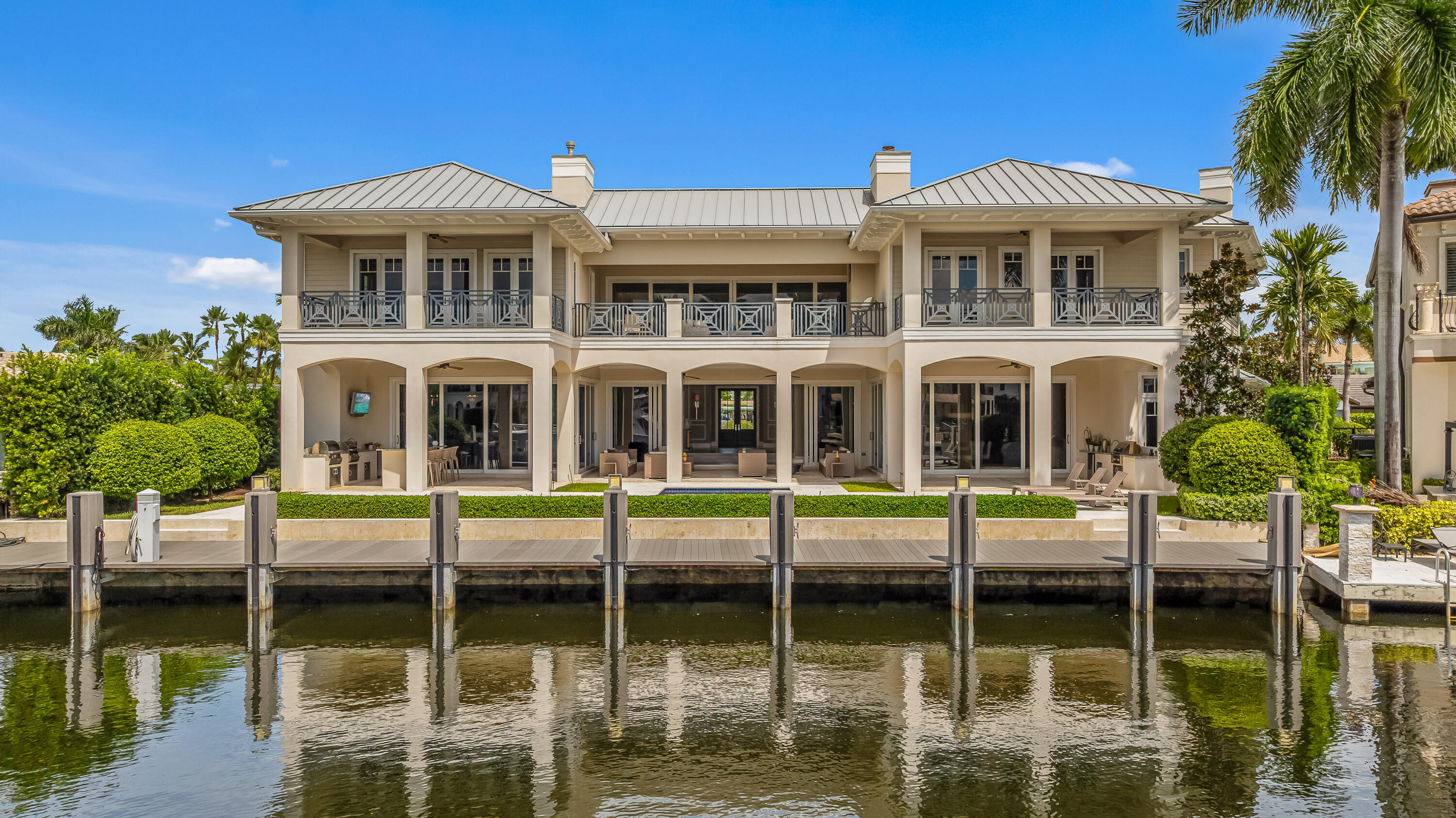 3211 NE 27th, Lighthouse Point FL 33064