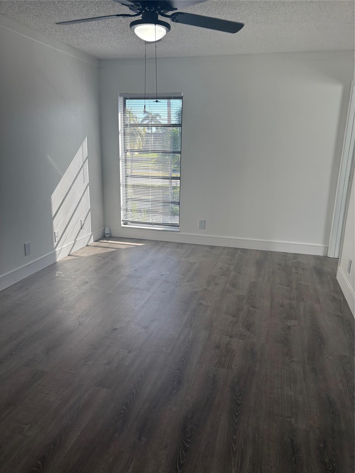 5492 Courtyard #5492, Margate FL 33063