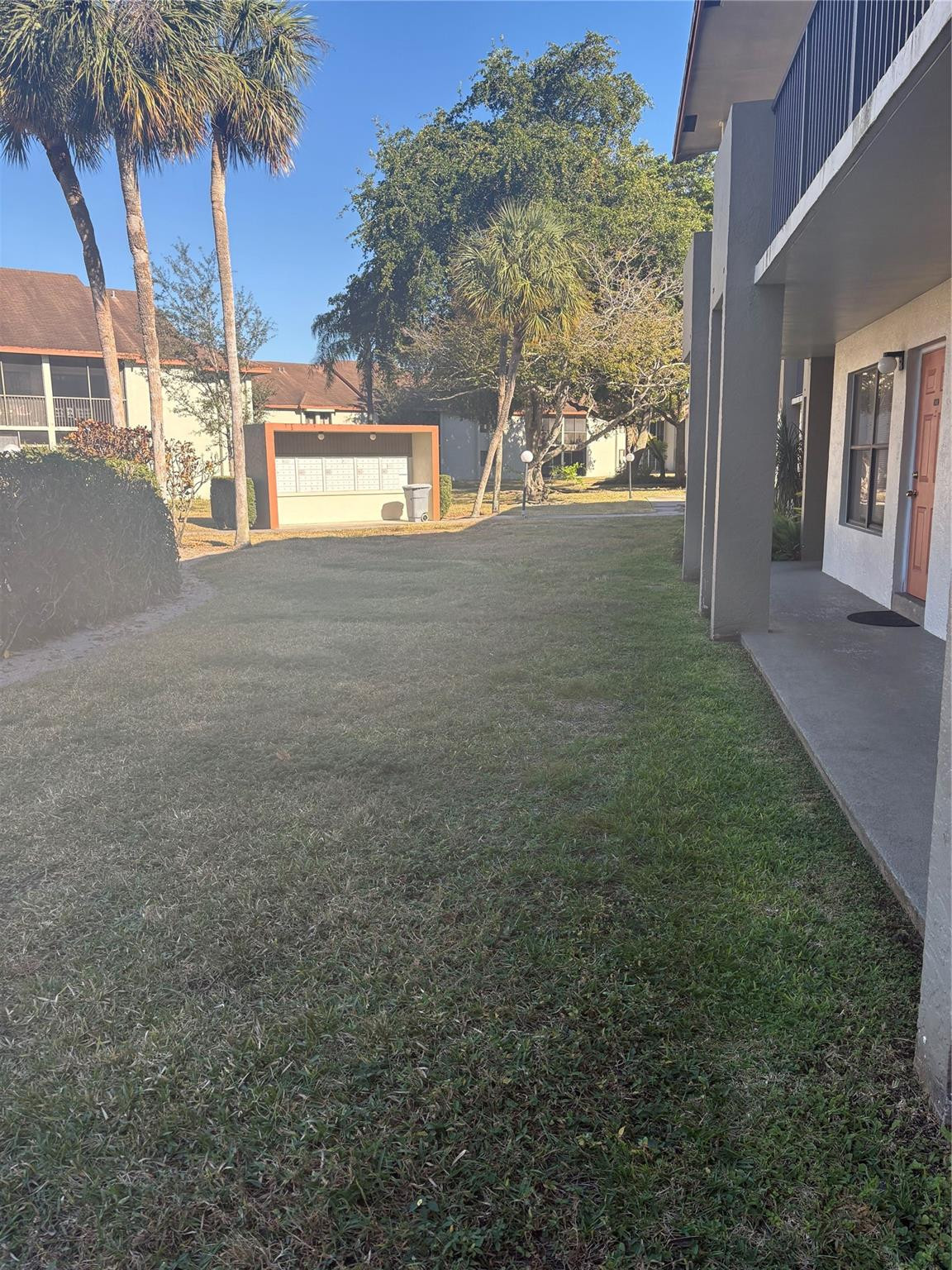 5492 Courtyard #5492, Margate FL 33063