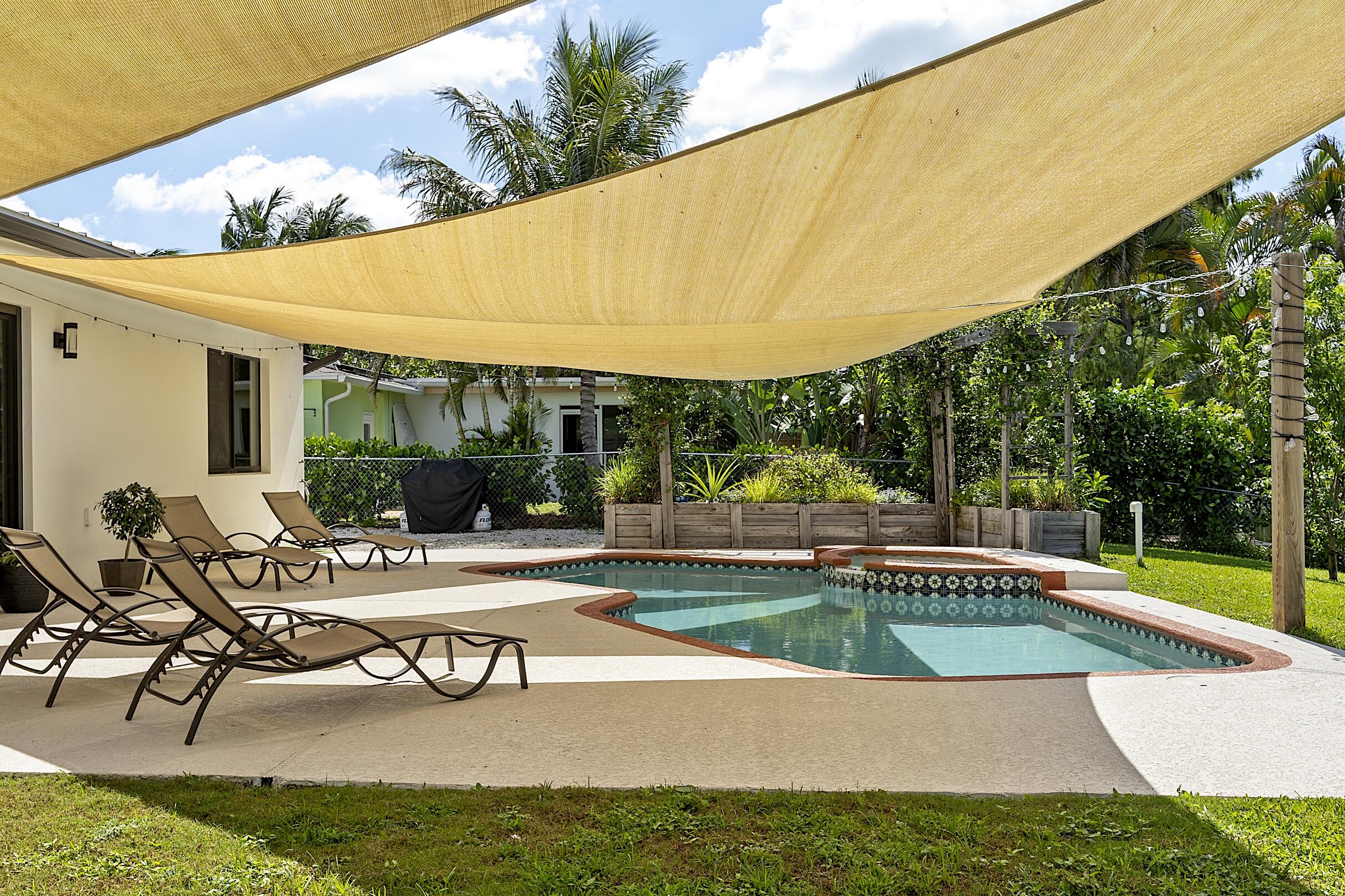 1510 Carandis, Lake Clarke Shores FL 33406