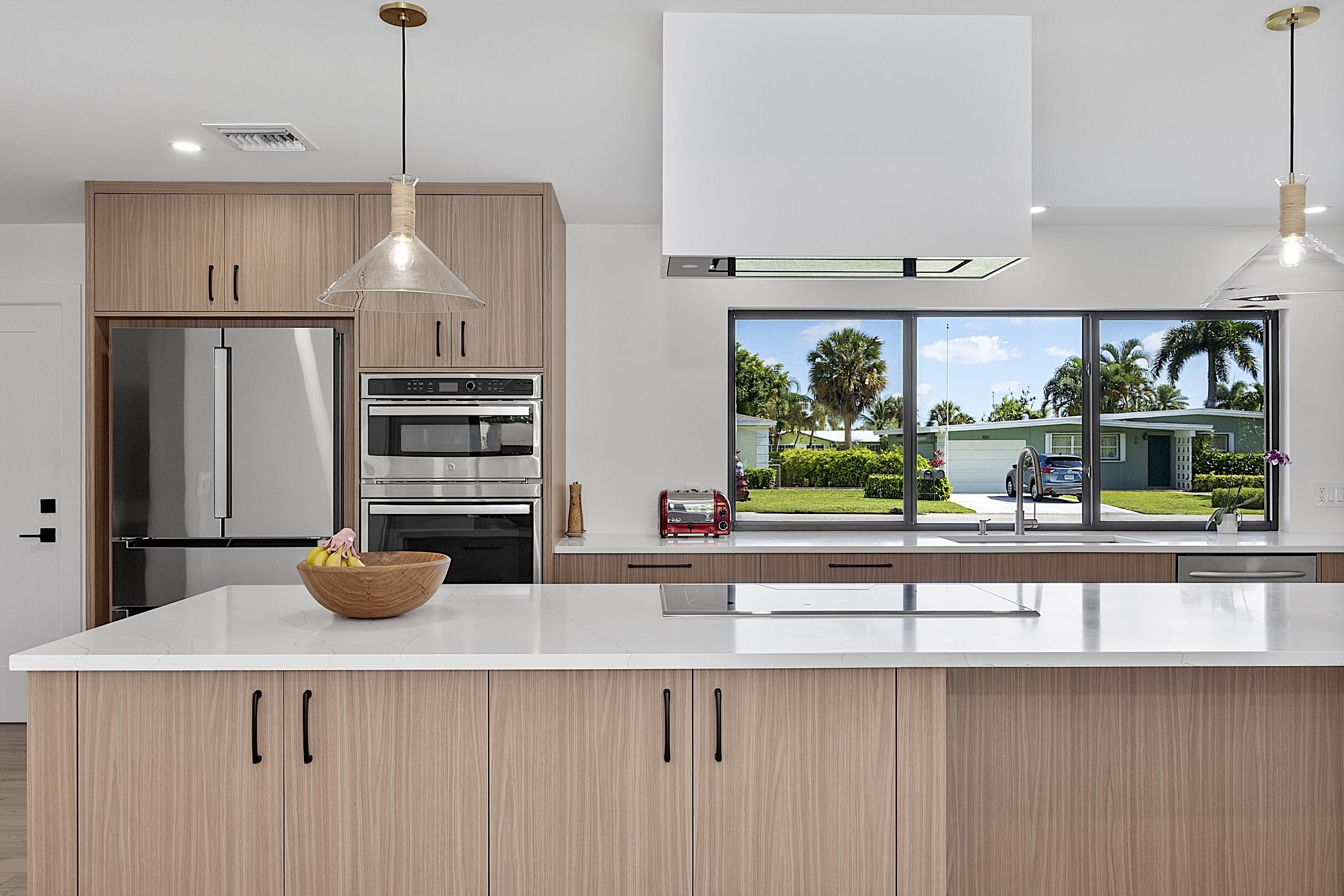1510 Carandis, Lake Clarke Shores FL 33406