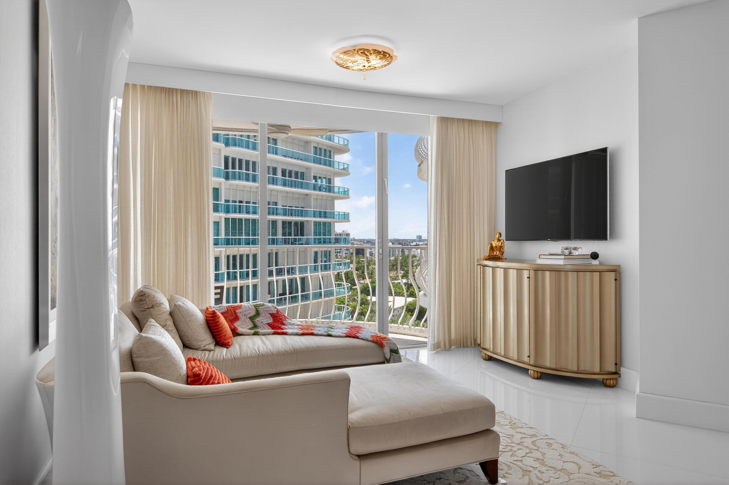 10155 Collins #1401, Bal Harbour FL 33154
