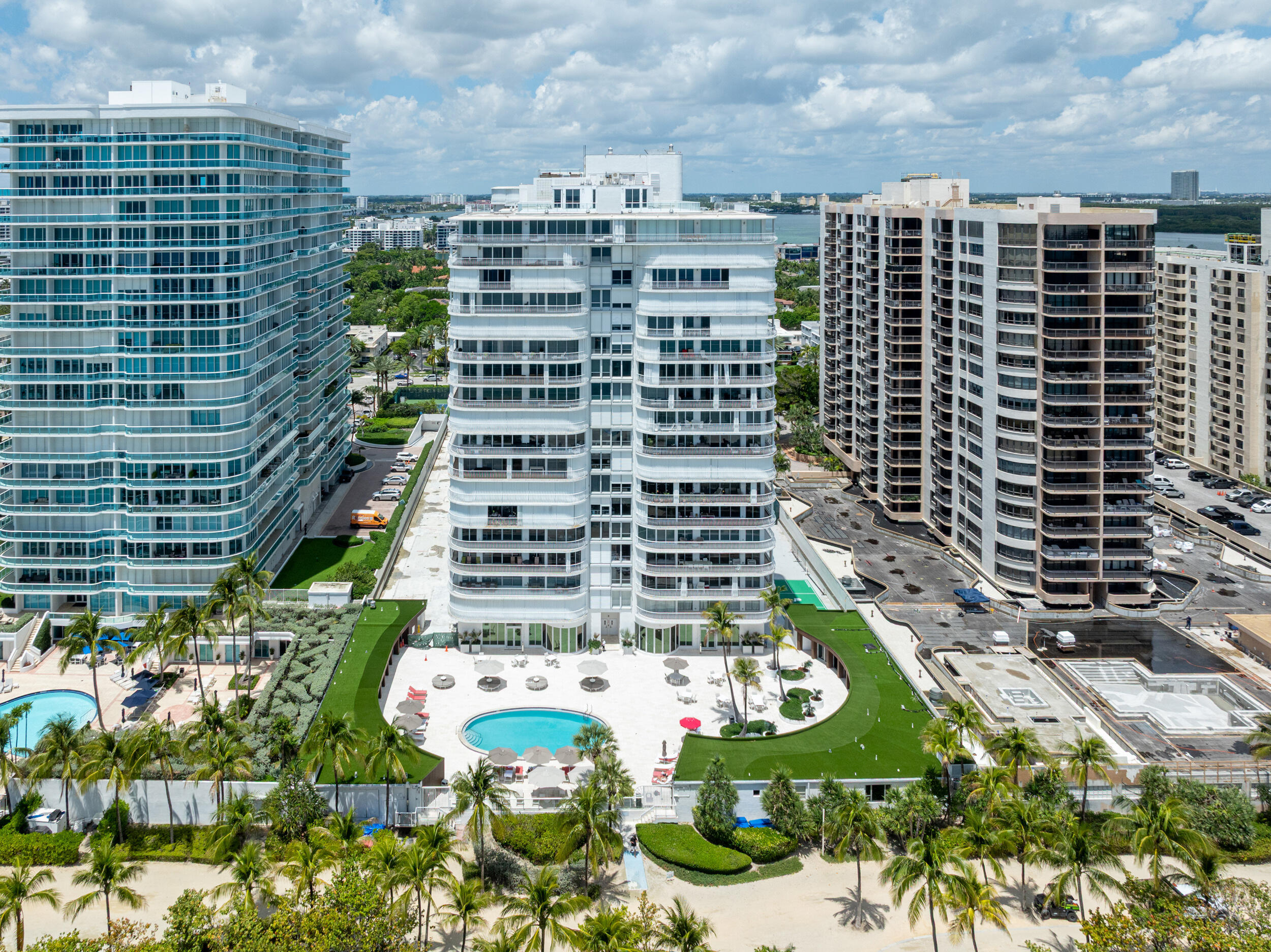 10155 Collins #1401, Bal Harbour FL 33154