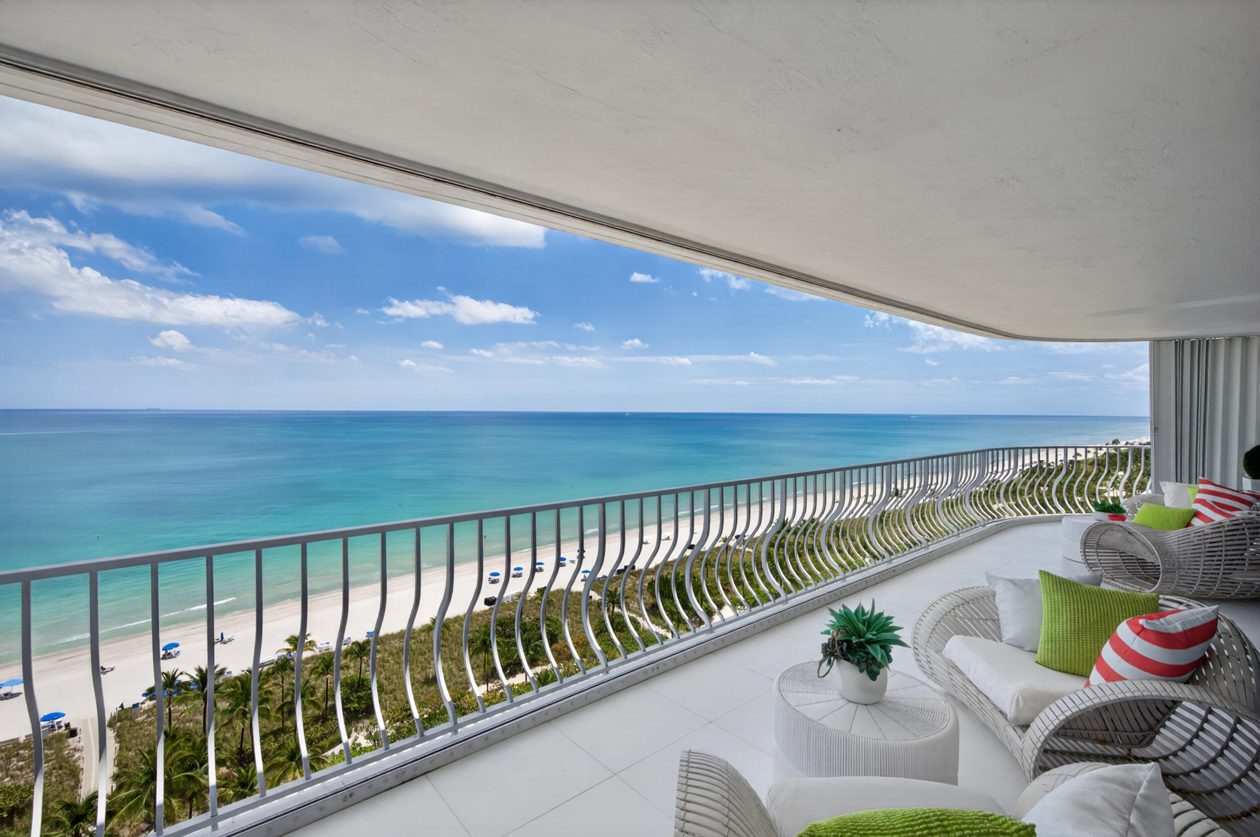 10155 Collins #1401, Bal Harbour FL 33154