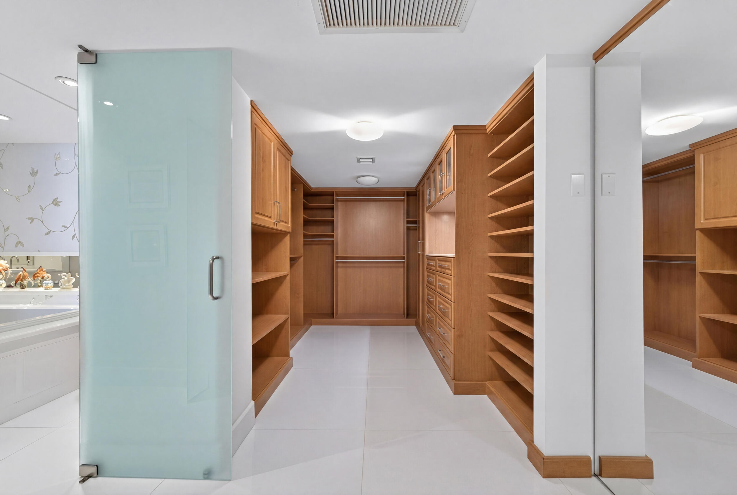 10155 Collins #1401, Bal Harbour FL 33154