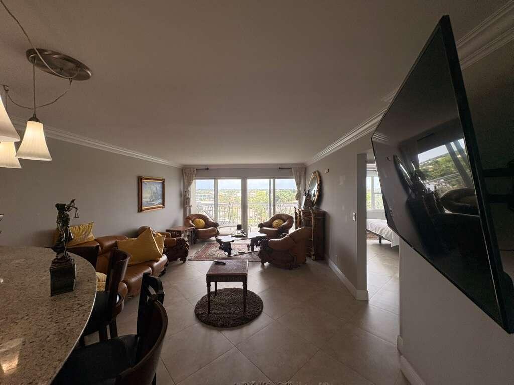 2611 N Riverside #Apt 703, Pompano Beach FL 33062