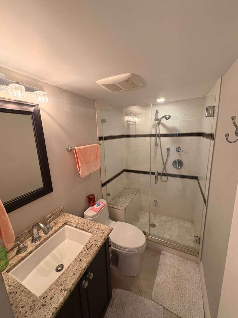 2611 N Riverside #Apt 703, Pompano Beach FL 33062