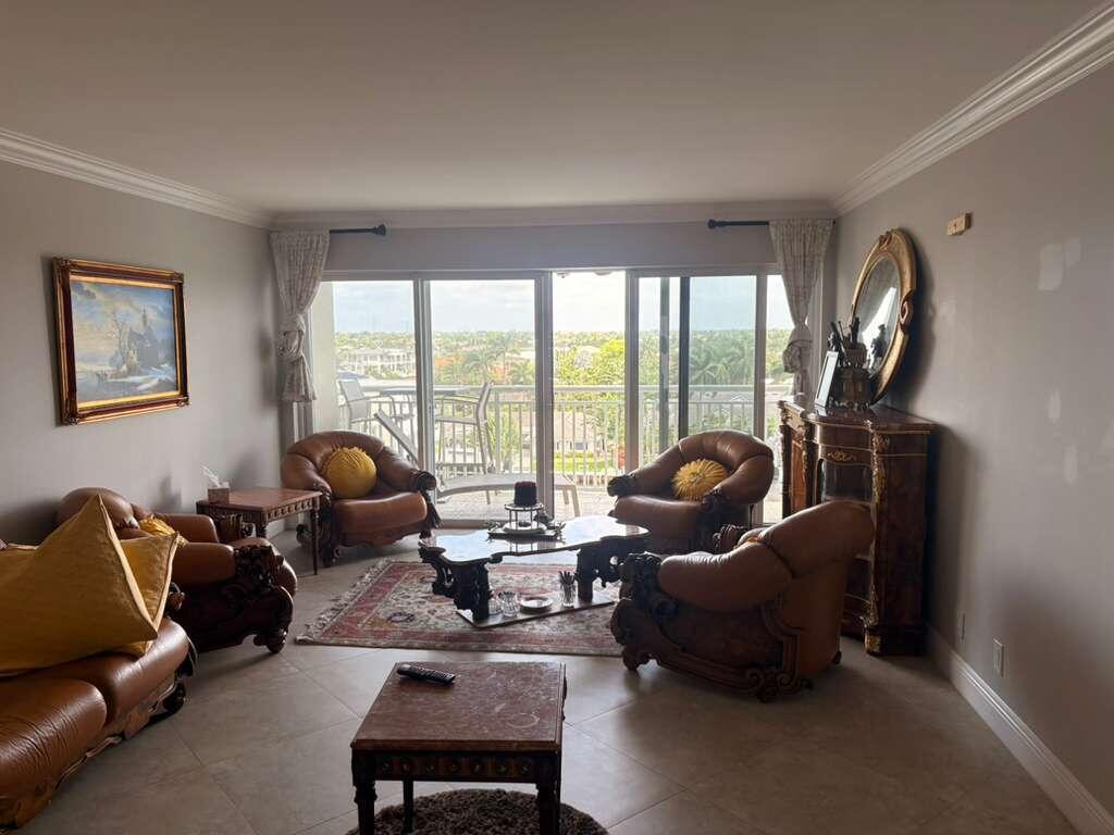 2611 N Riverside #Apt 703, Pompano Beach FL 33062