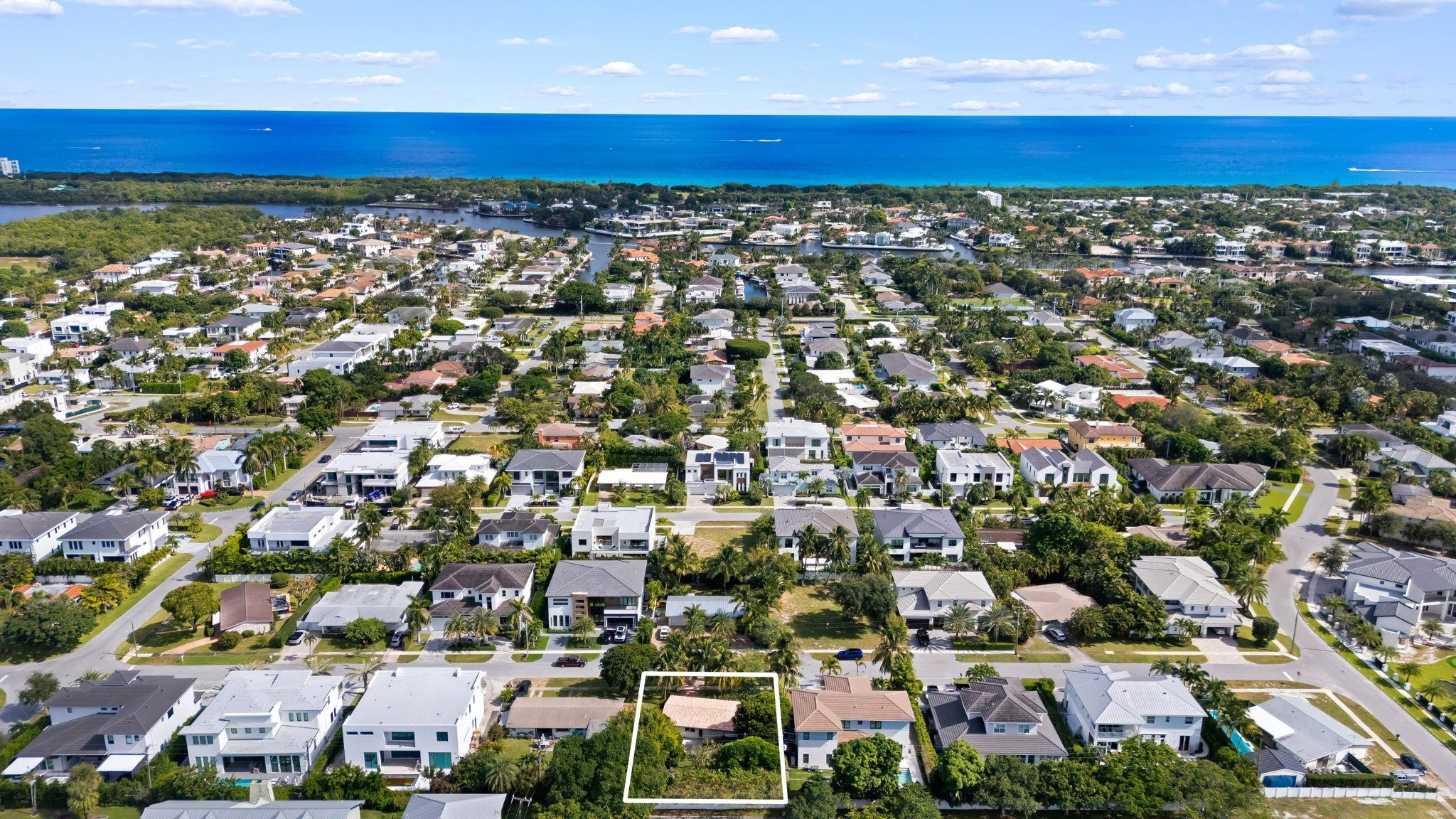 1001 NE 2nd, Boca Raton FL 33432