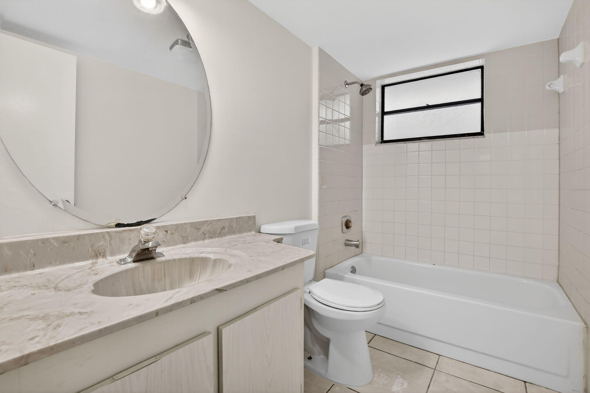 8030 Hampton #414, North Lauderdale FL 33068